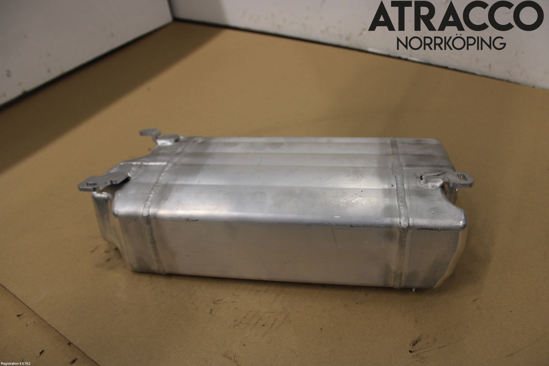Audi A6 ALLROAD 12-18 Nivå/Lufrfrändring Trycktank