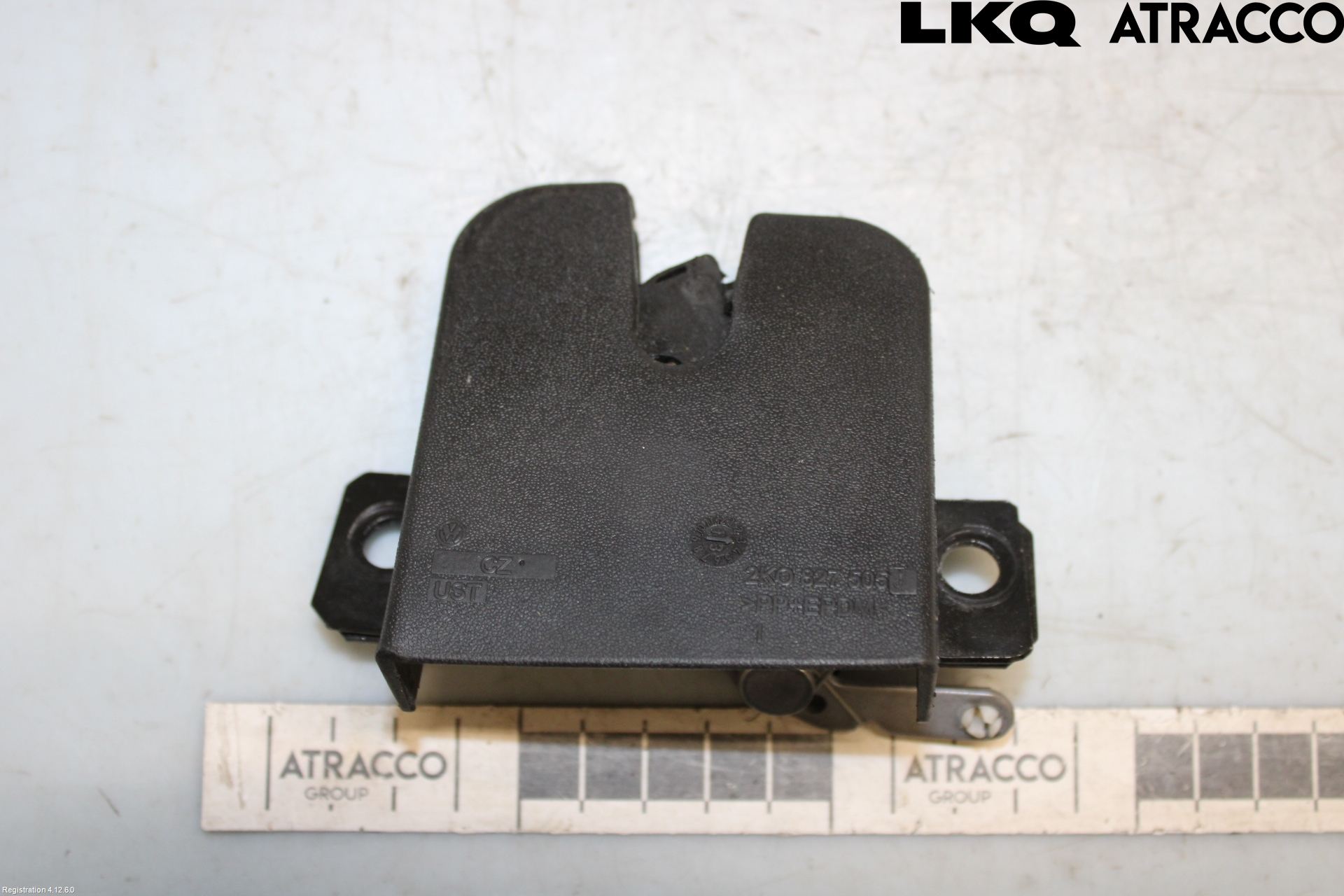 Volkswagen VW CADDY 11-15 Bakluke-Lokk Låsekasse