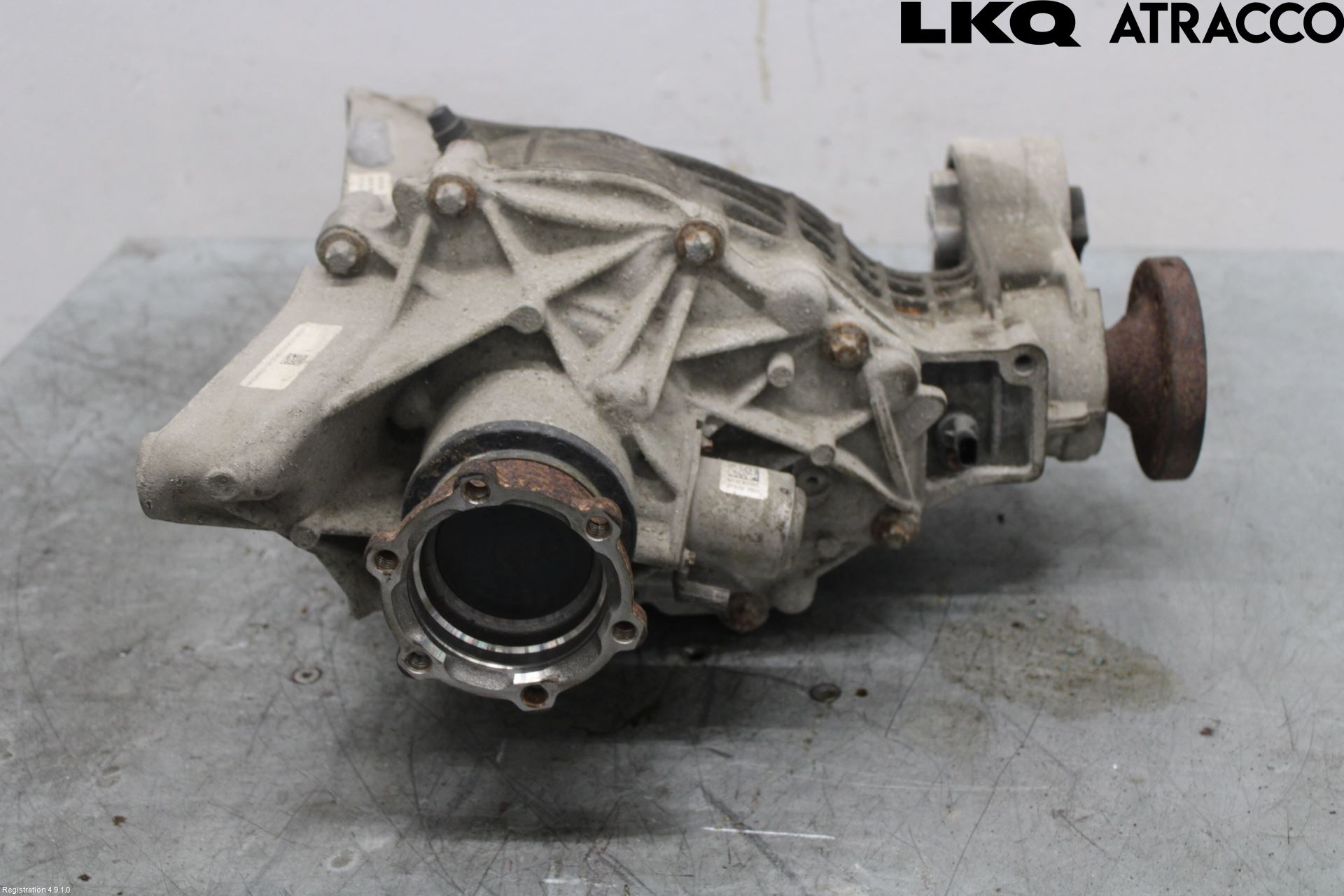 Audi Q5/SQ5 17- Bakaksel Kardang Bak -Diff