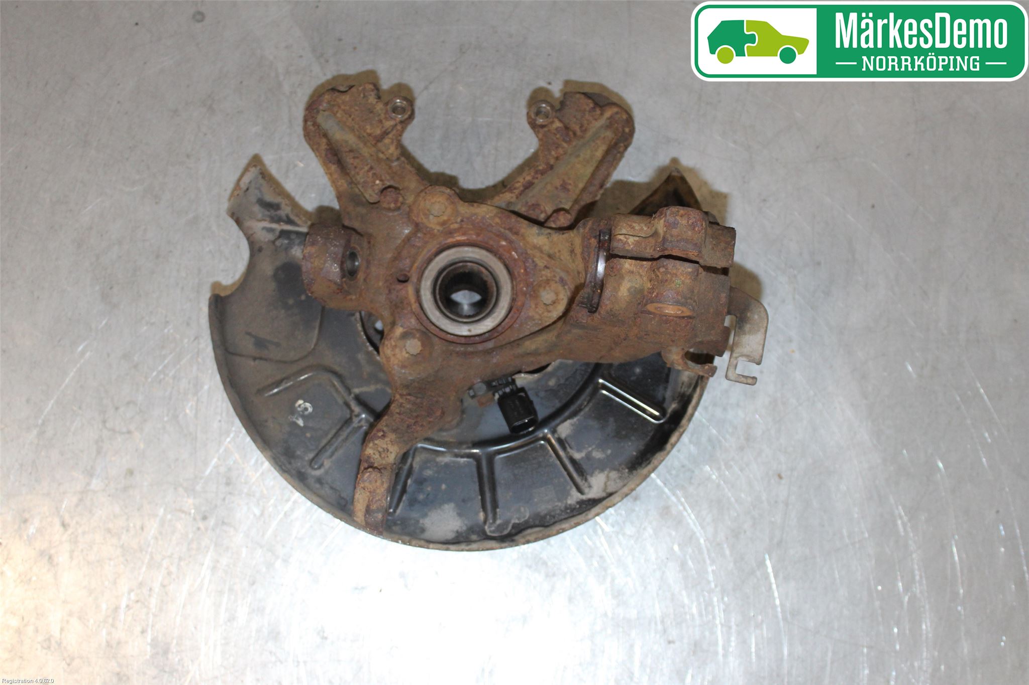 Volkswagen VW GOLF VI 09-13 Spindel Hf