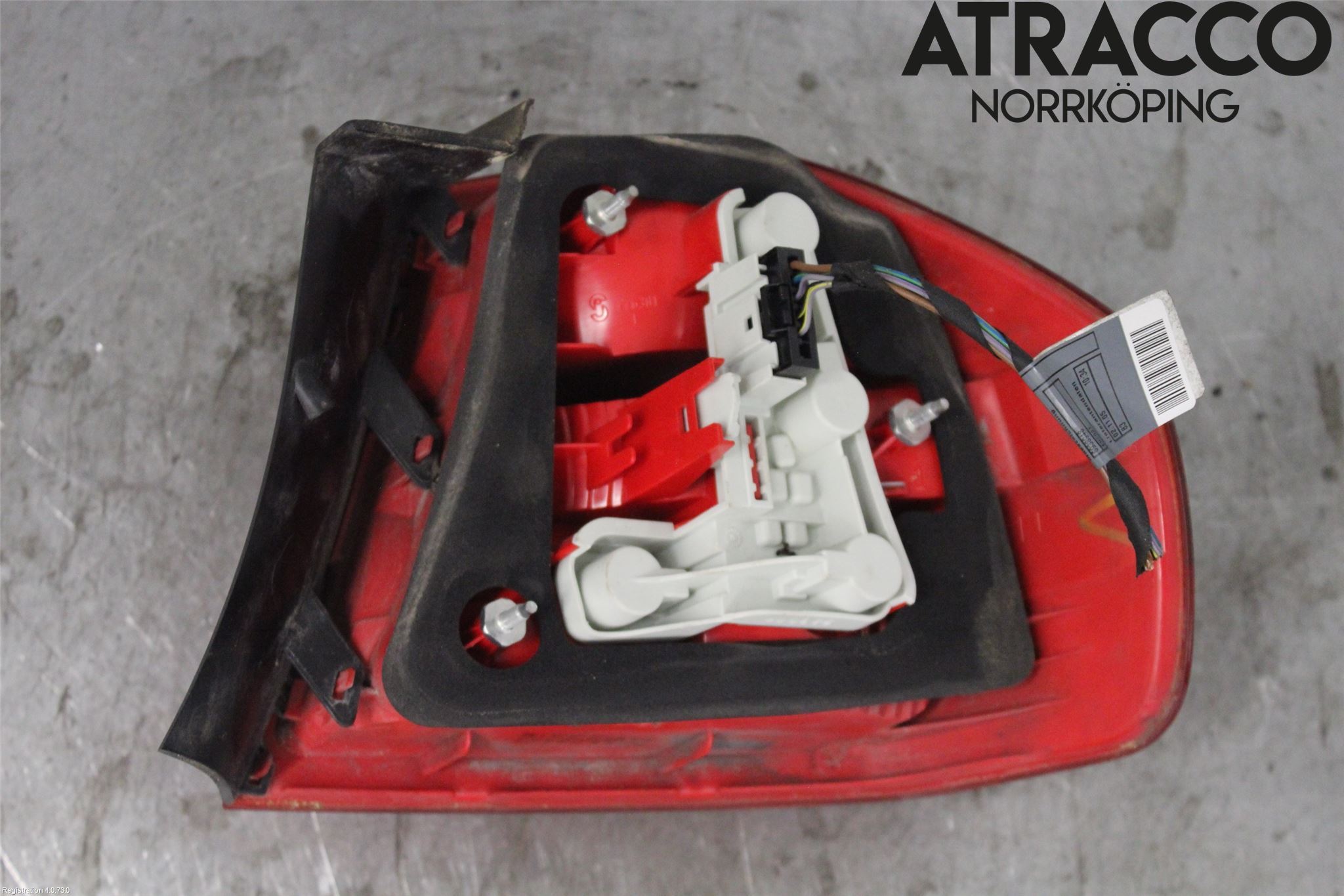 BMW 3 E90/91 SED/TOU 05-12 Baklykt Venstre
