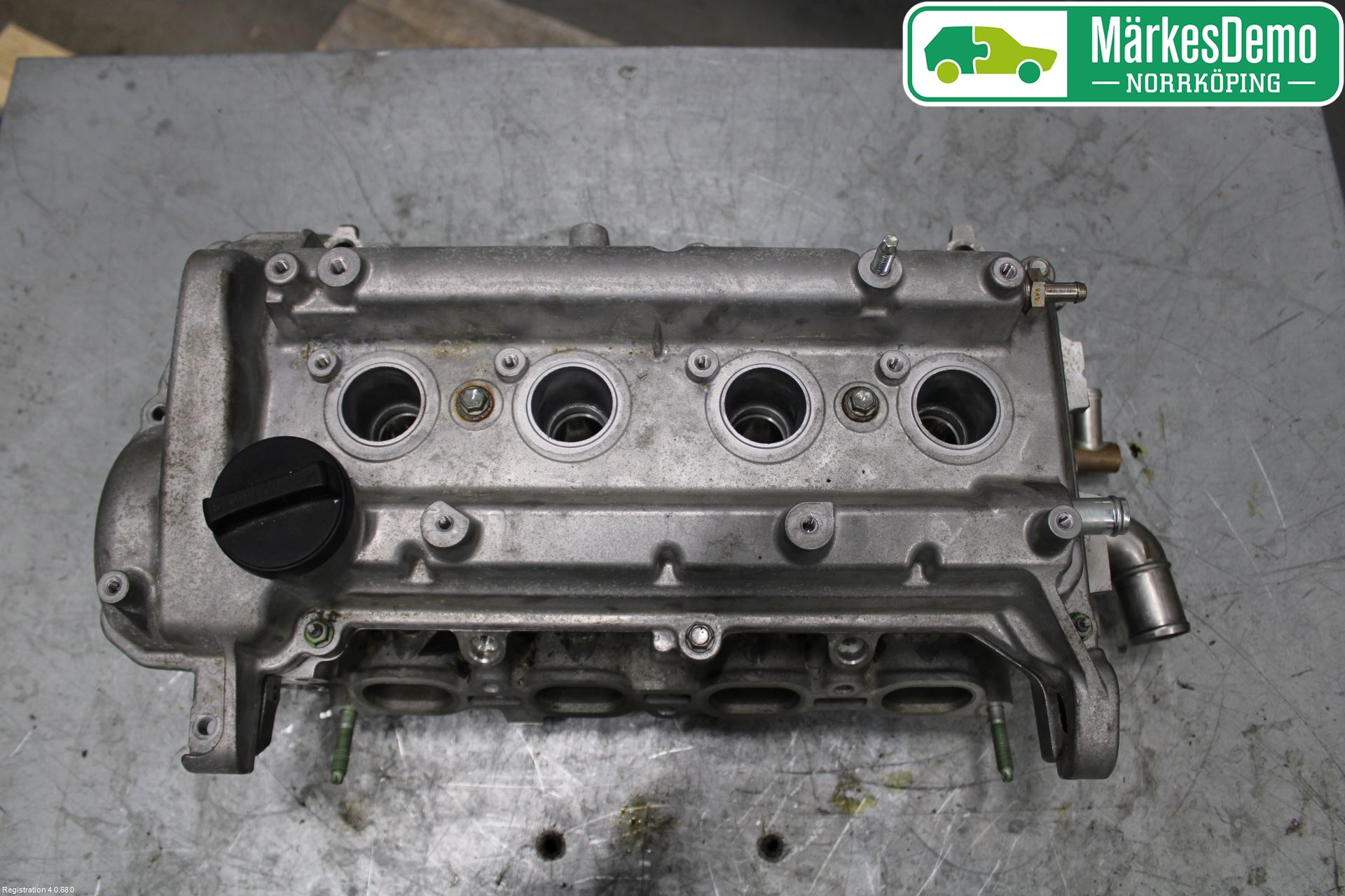 Toyota YARIS XP130 15-20 Topplokk Bensin