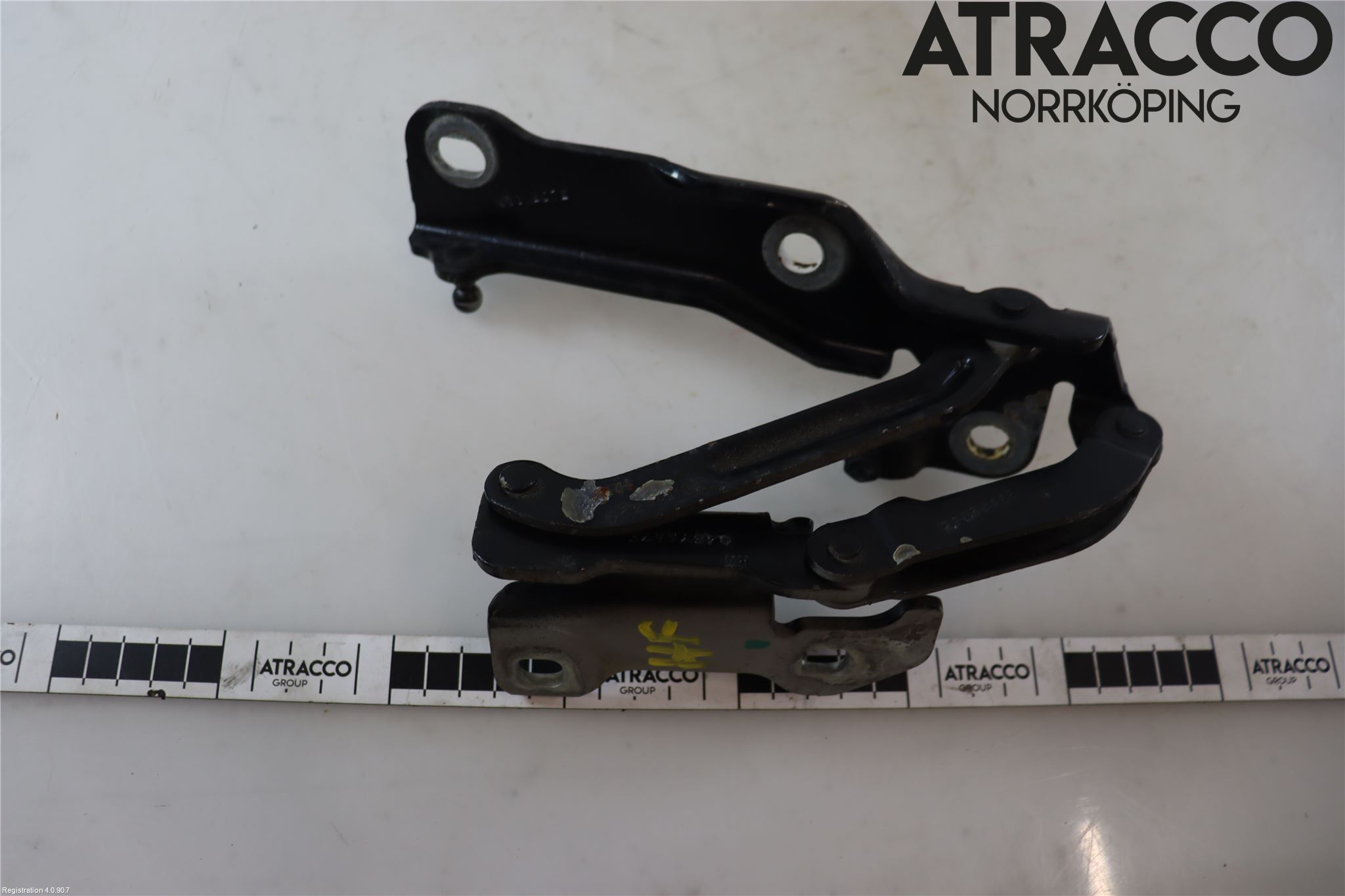 Jaguar XJ X350        03-09 Panser Hengsel - Hengsler