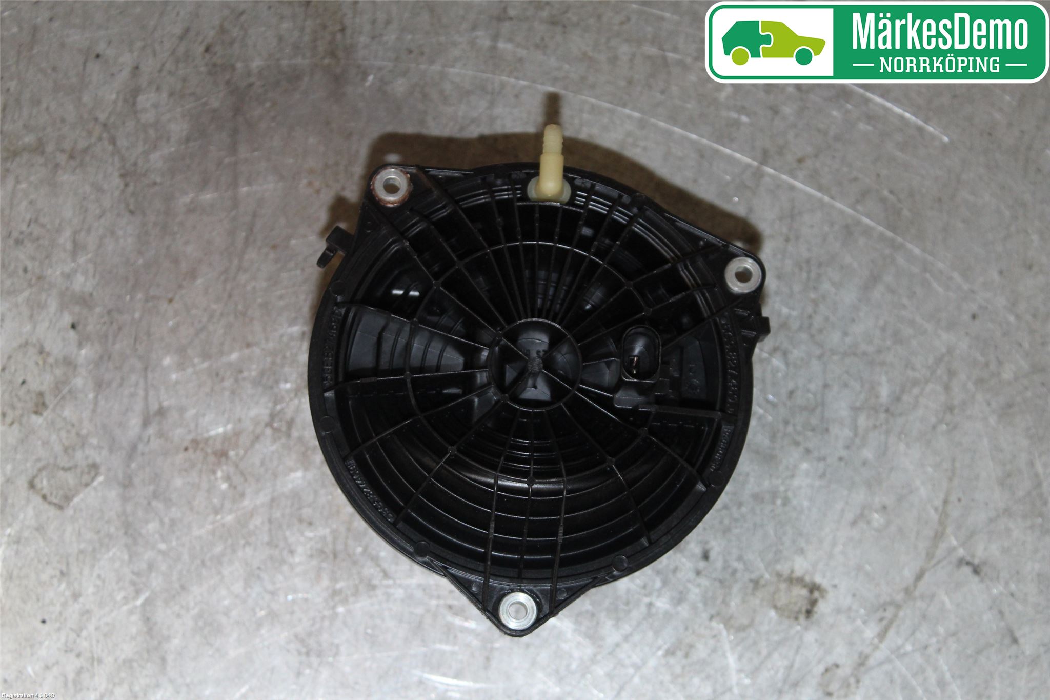 Volkswagen VW GOLF / E-GOLF VII 13-20 Bakluke Handtak Ytre