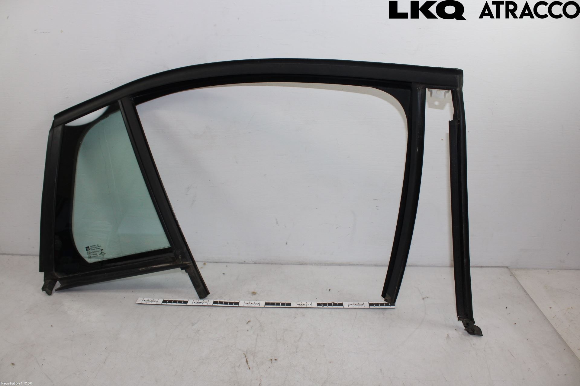 Opel ASTRA K 16-22 Dørrute Bak Høyre Trekant 4D