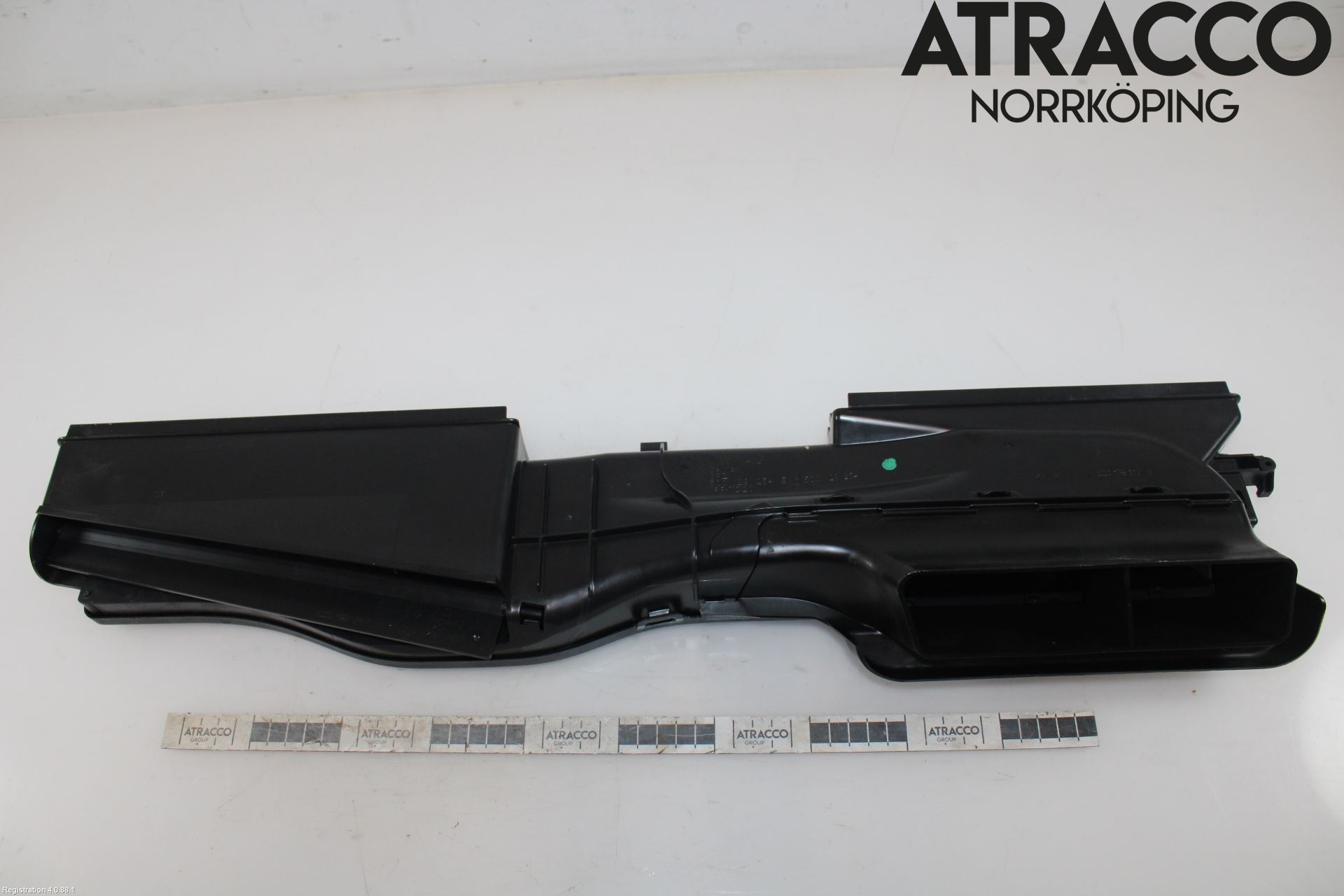 Audi Q3 F3 19- Luftstyring Front
