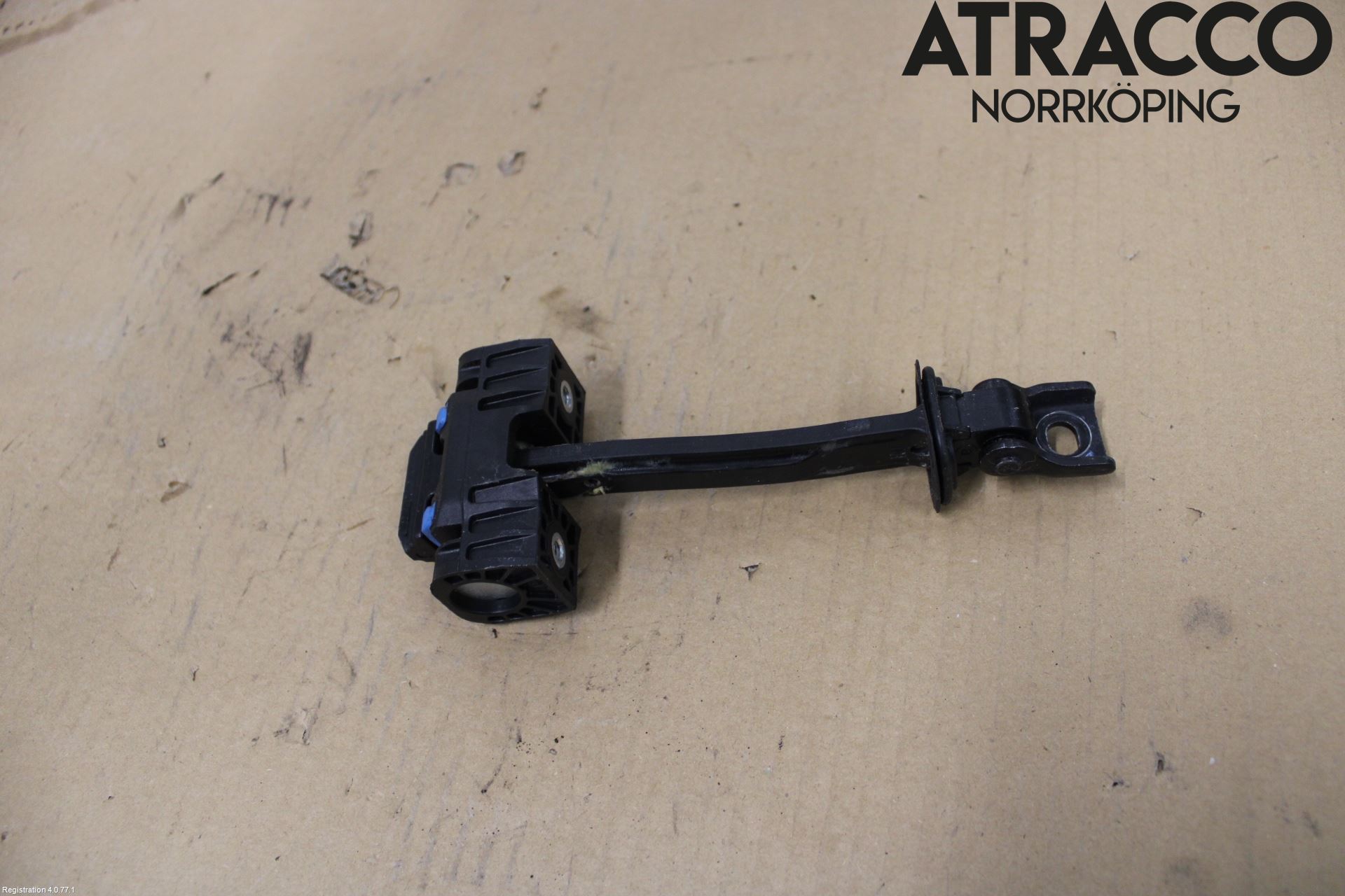 Volkswagen VW AMAROK 2H 10-22 Dørstopper