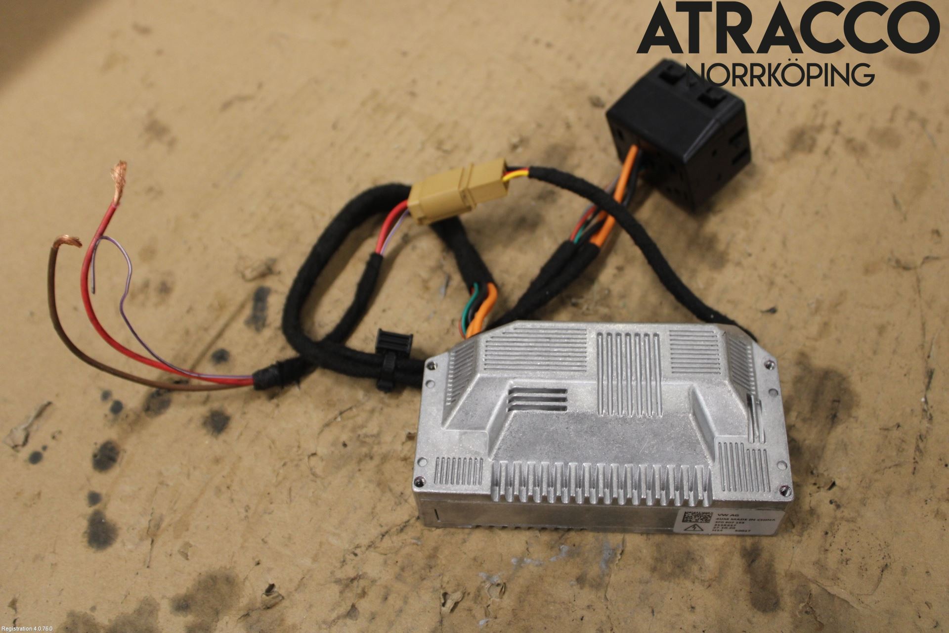 Volkswagen VW TOUAREG CR 18- Inverter 12-)220V
