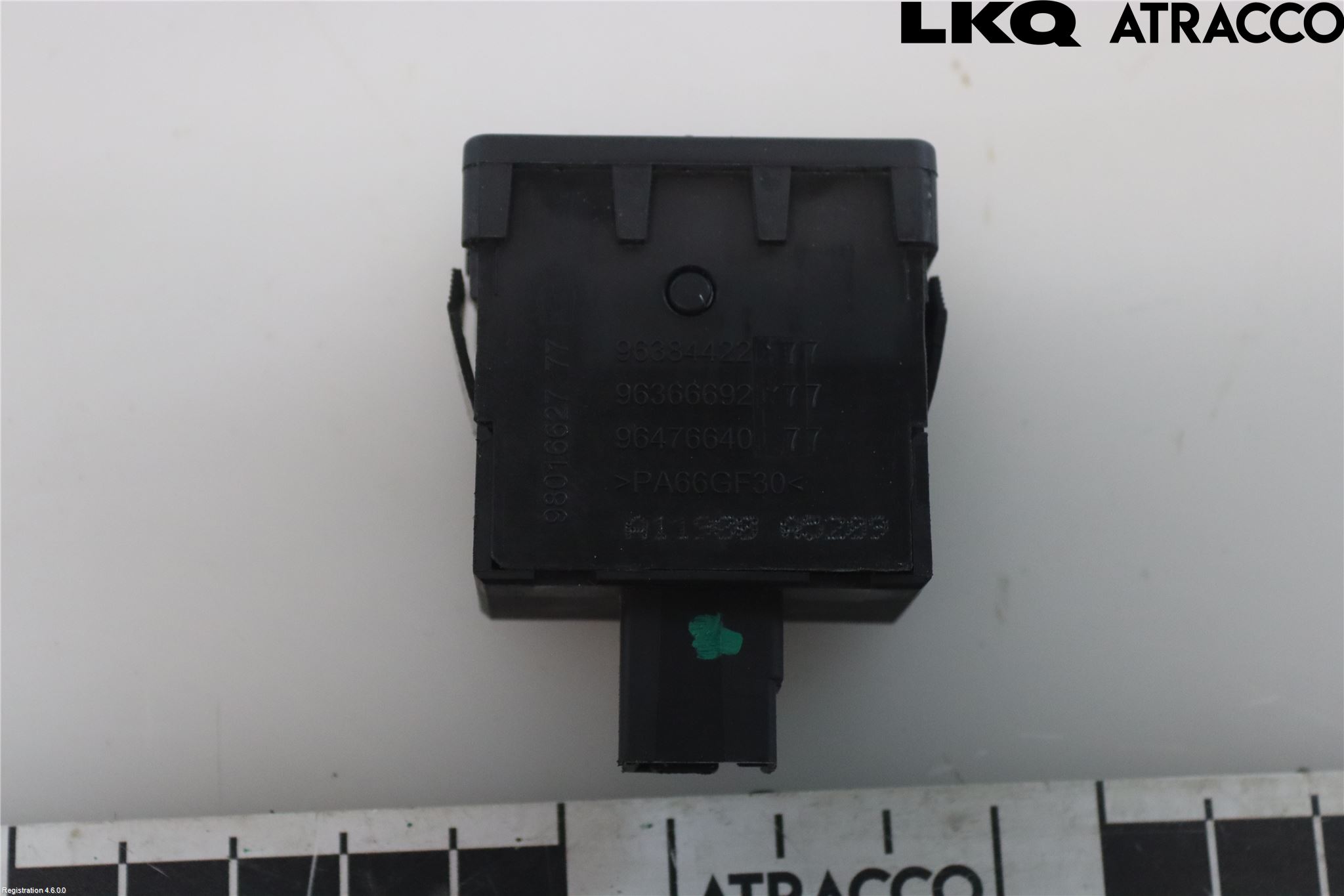 Peugeot EXPERT 15-16 Frontlykt Lysspredderreg
