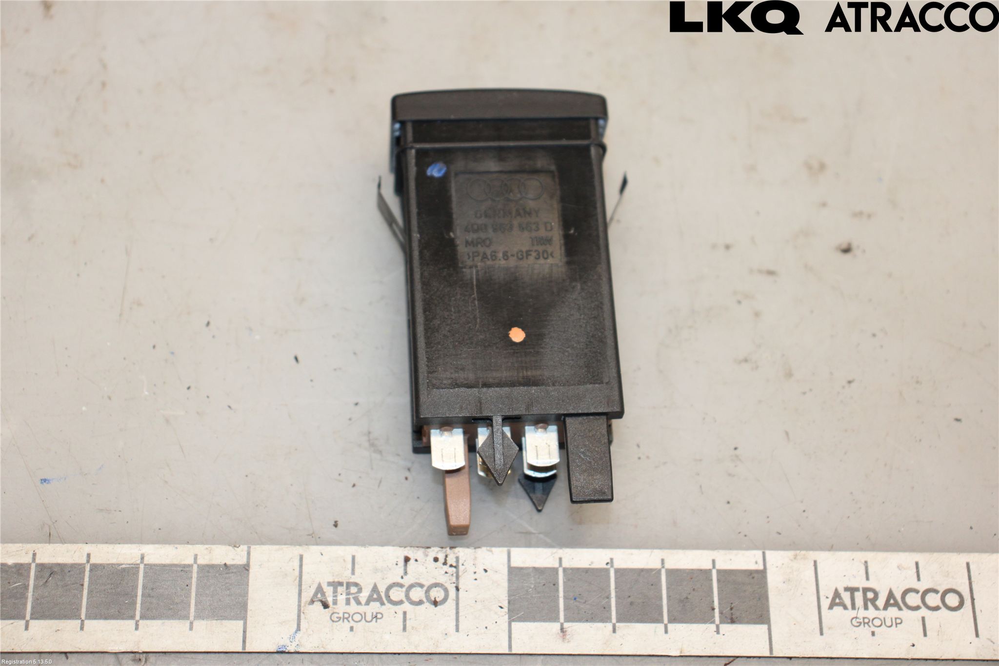 Audi A8/S8 4D 94-02 Bryter Varmesete