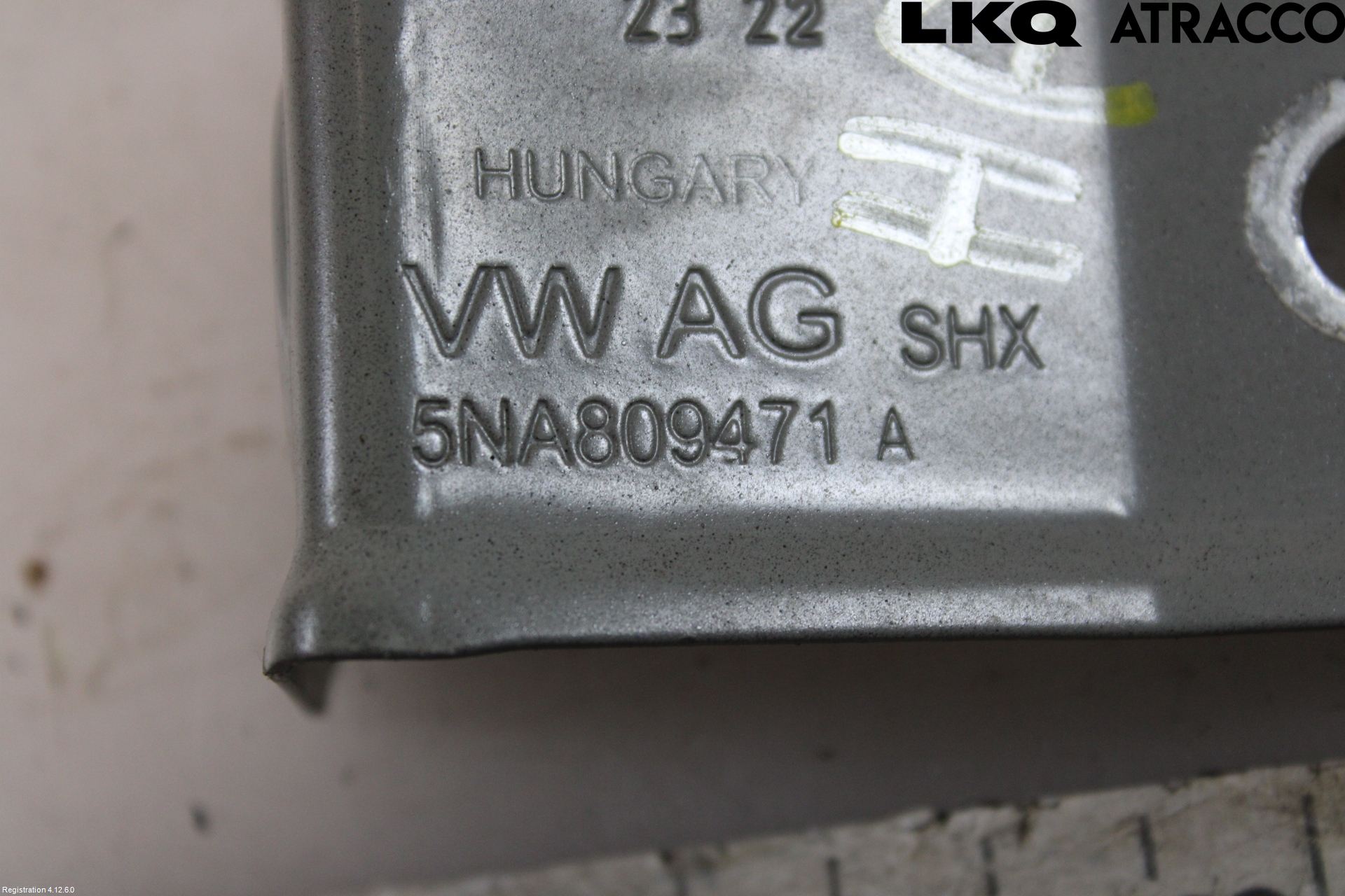 Volkswagen VW TIGUAN 16-24 Fenderfeste Foran Høy