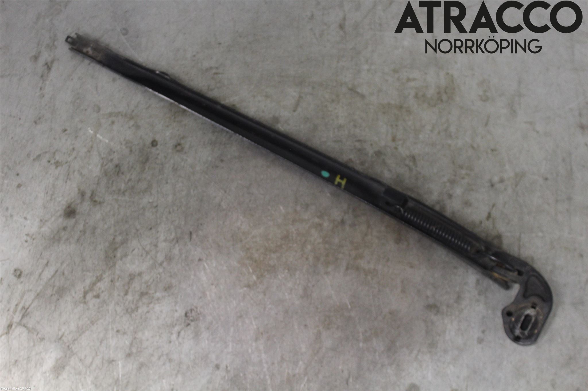 Seat LEON 06-12 Viskerarm-Armer Frontrute