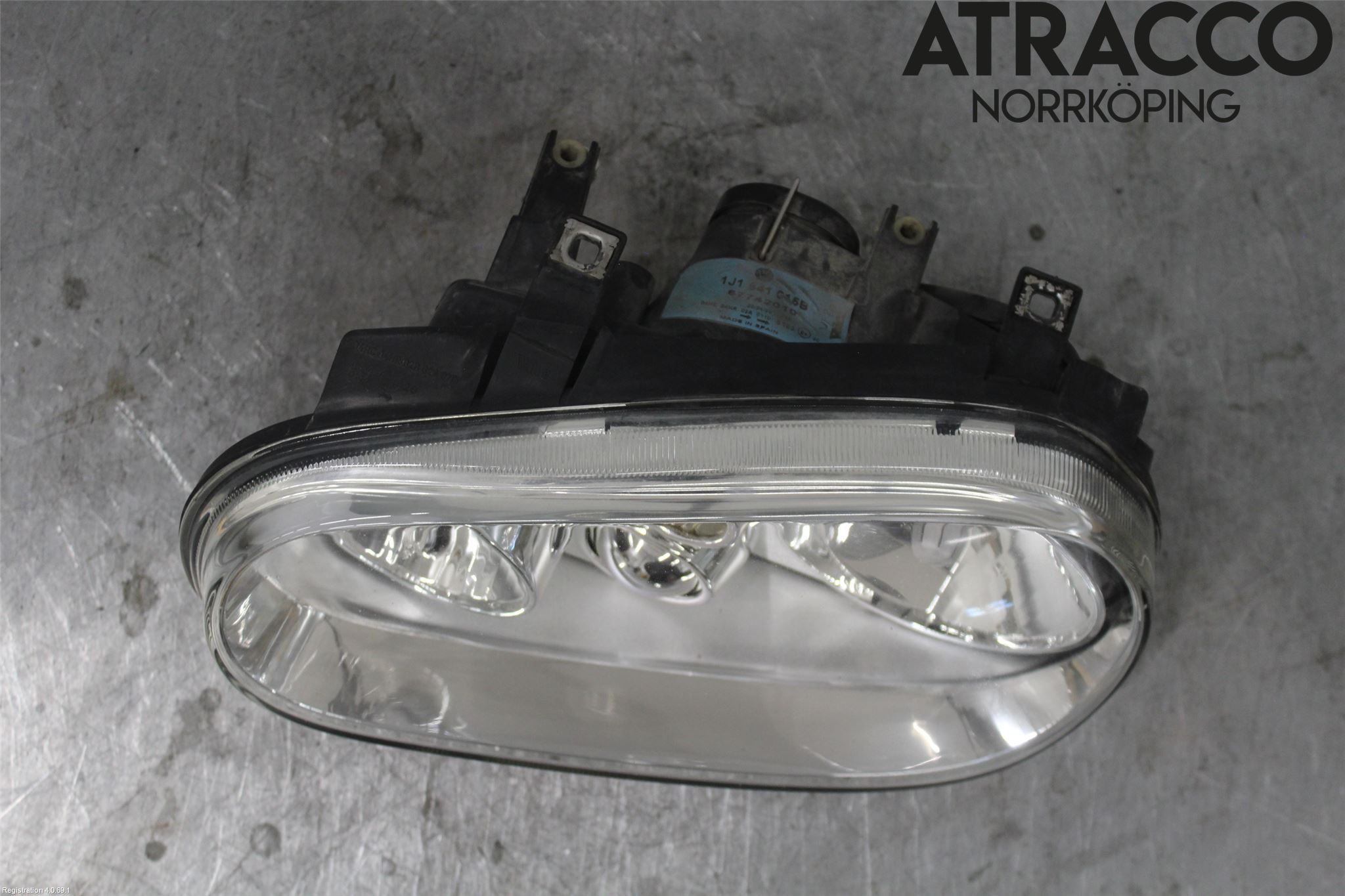 Volkswagen VW GOLF IV 98-06 Frontlykt Venstre
