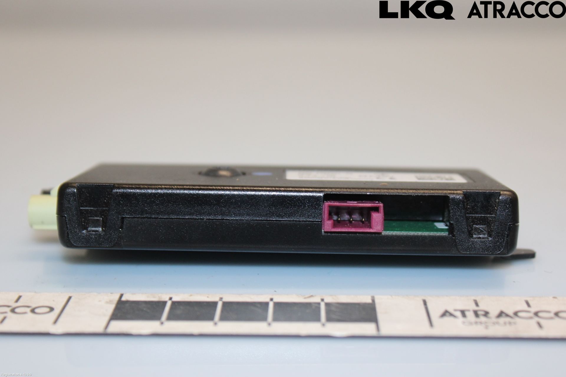 BMW 5 G30/G31/F90 17-23 Stereo Antenneforsterker