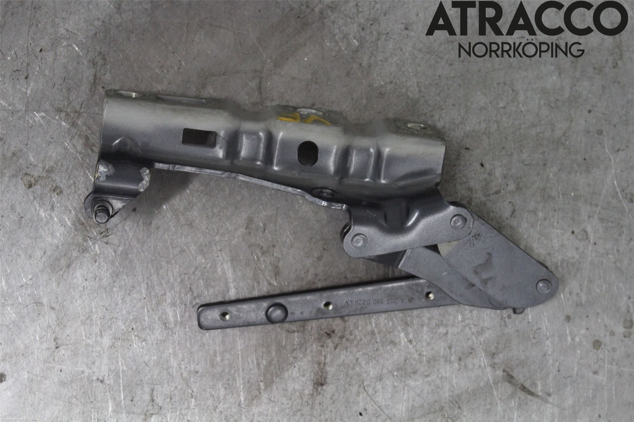 Mercedes-Benz MB C (203) 00-07 Panser Hengsel - Hengsler