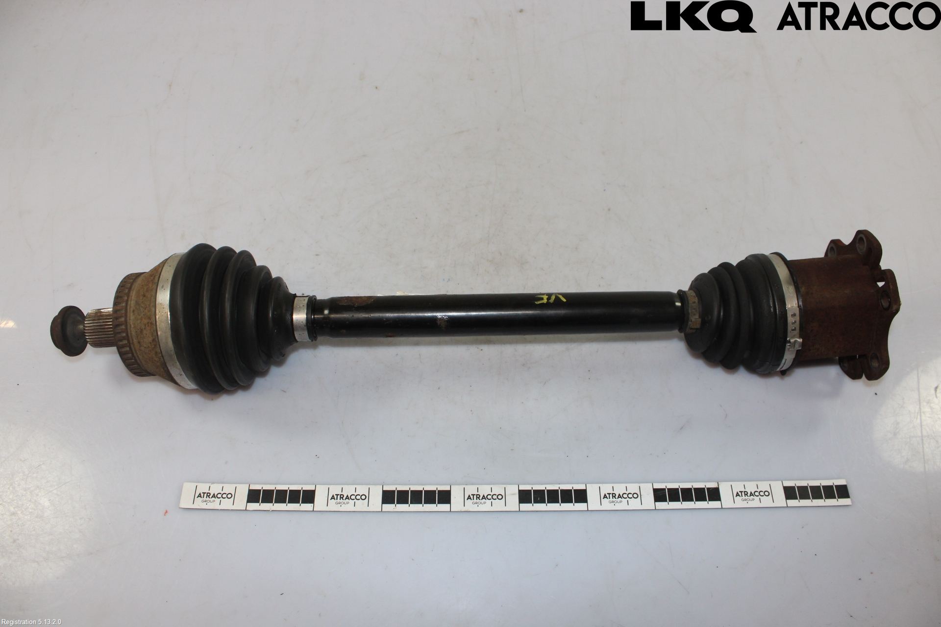 Audi A4/S4 05-07 Drivaksel Foran Kompl Venstre