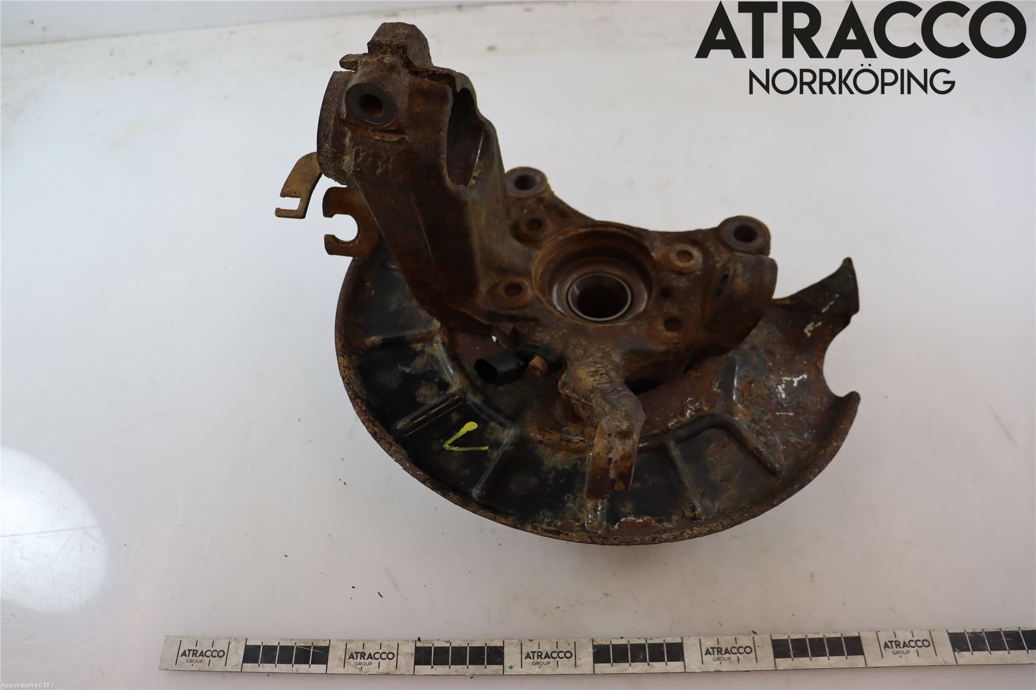 Volkswagen VW CADDY 16-20 Spindel Vf