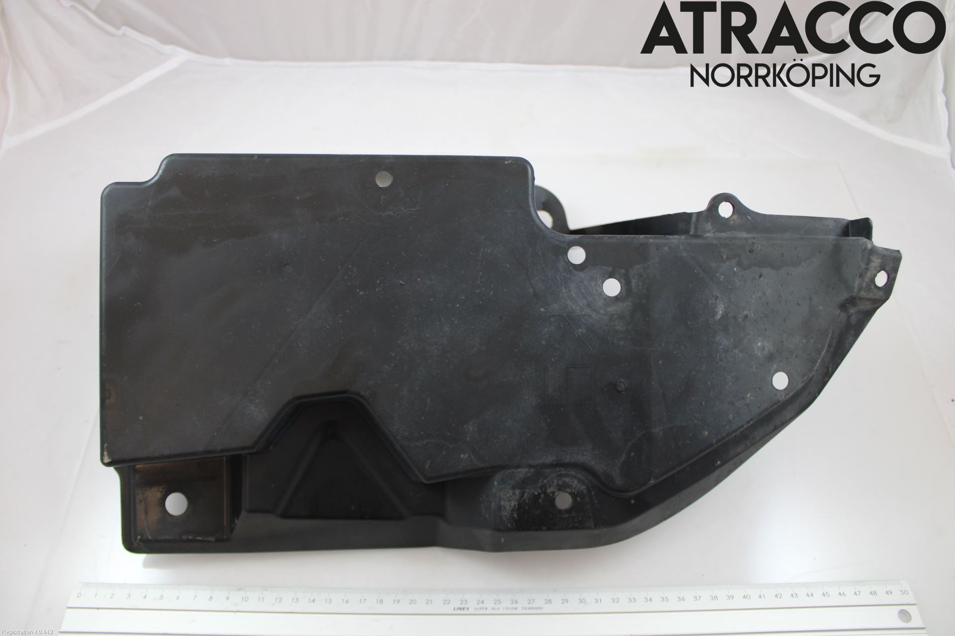 Toyota C-HR 16-23 Bunnplate U Motor-Gear-Dørk