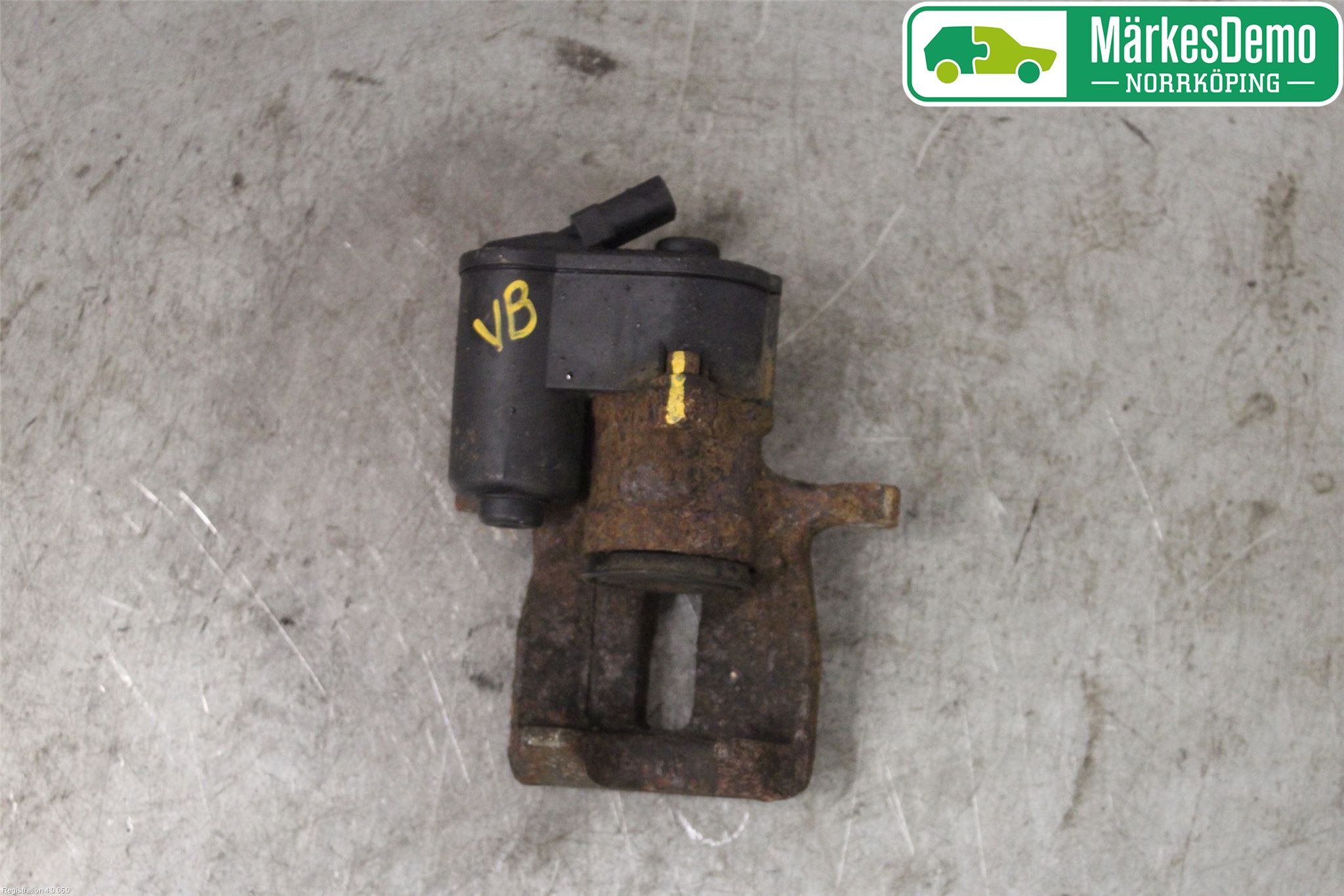 Volkswagen VW PASSAT 11-14 Bremsecaliper Bak Venstre