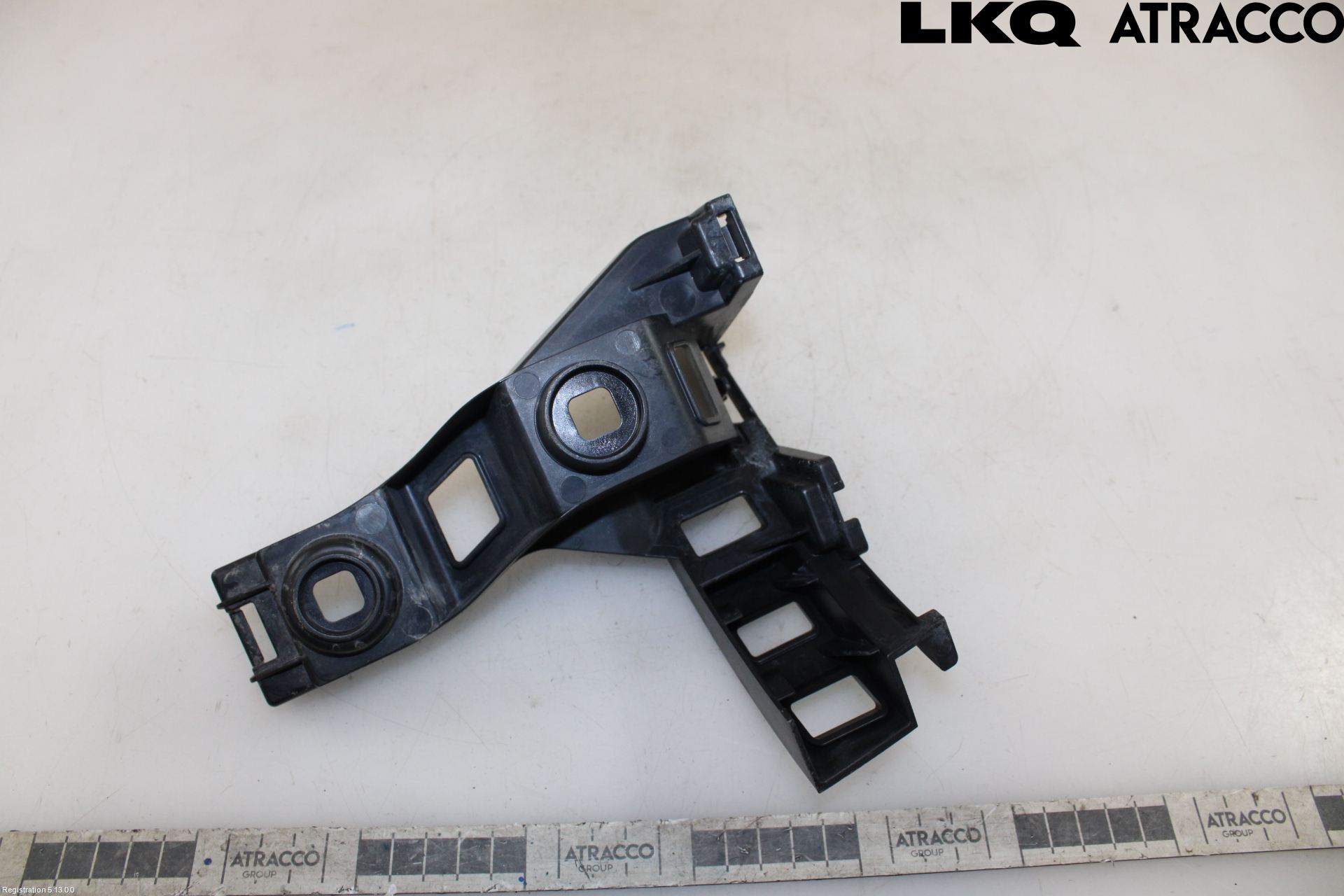 Volkswagen VW GOLF / E-GOLF VII 13-20 Støtfangerfeste Bak Venstre