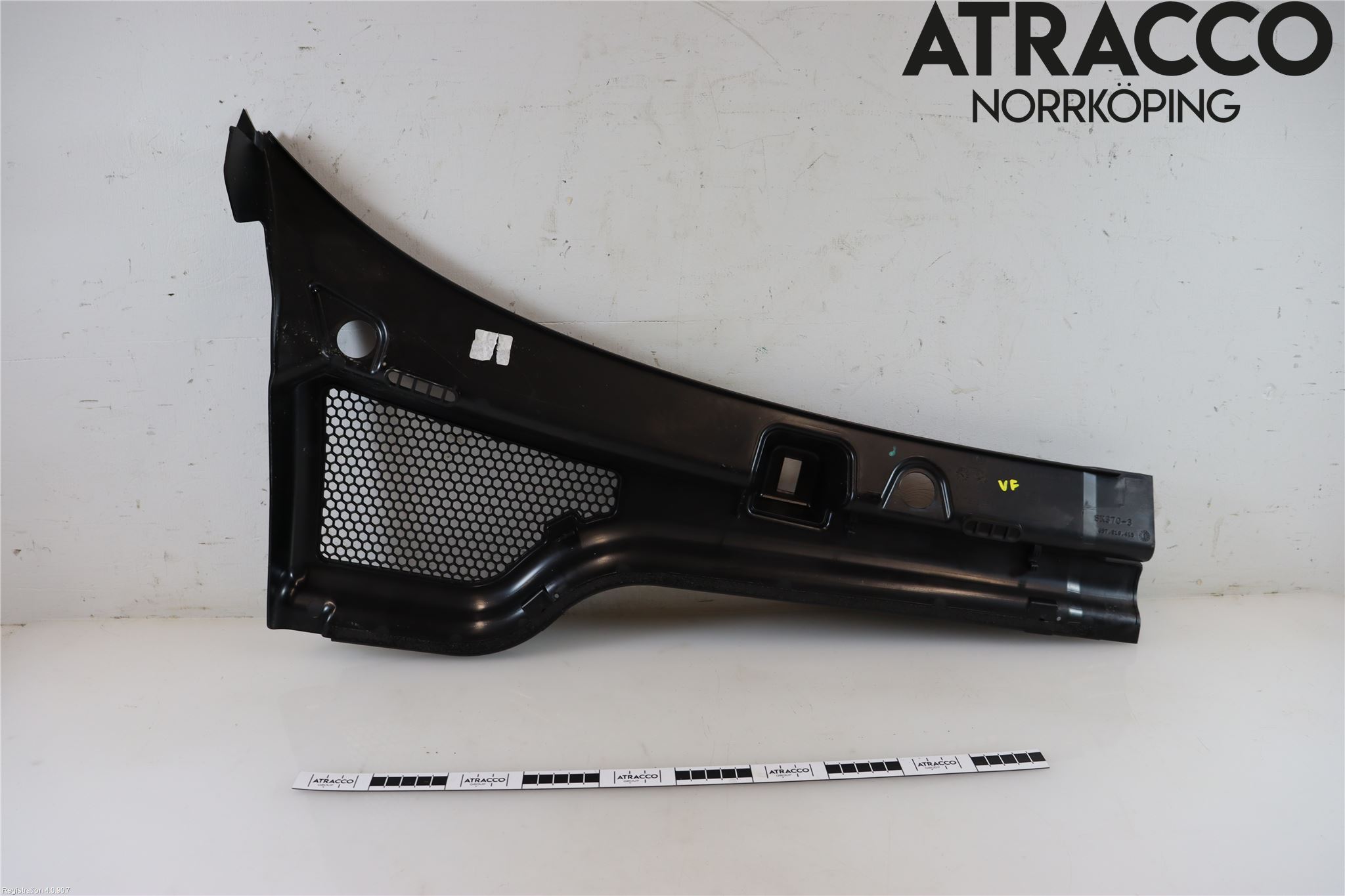 Skoda SCALA 19- Visker Deksel-Grill-Under Frr