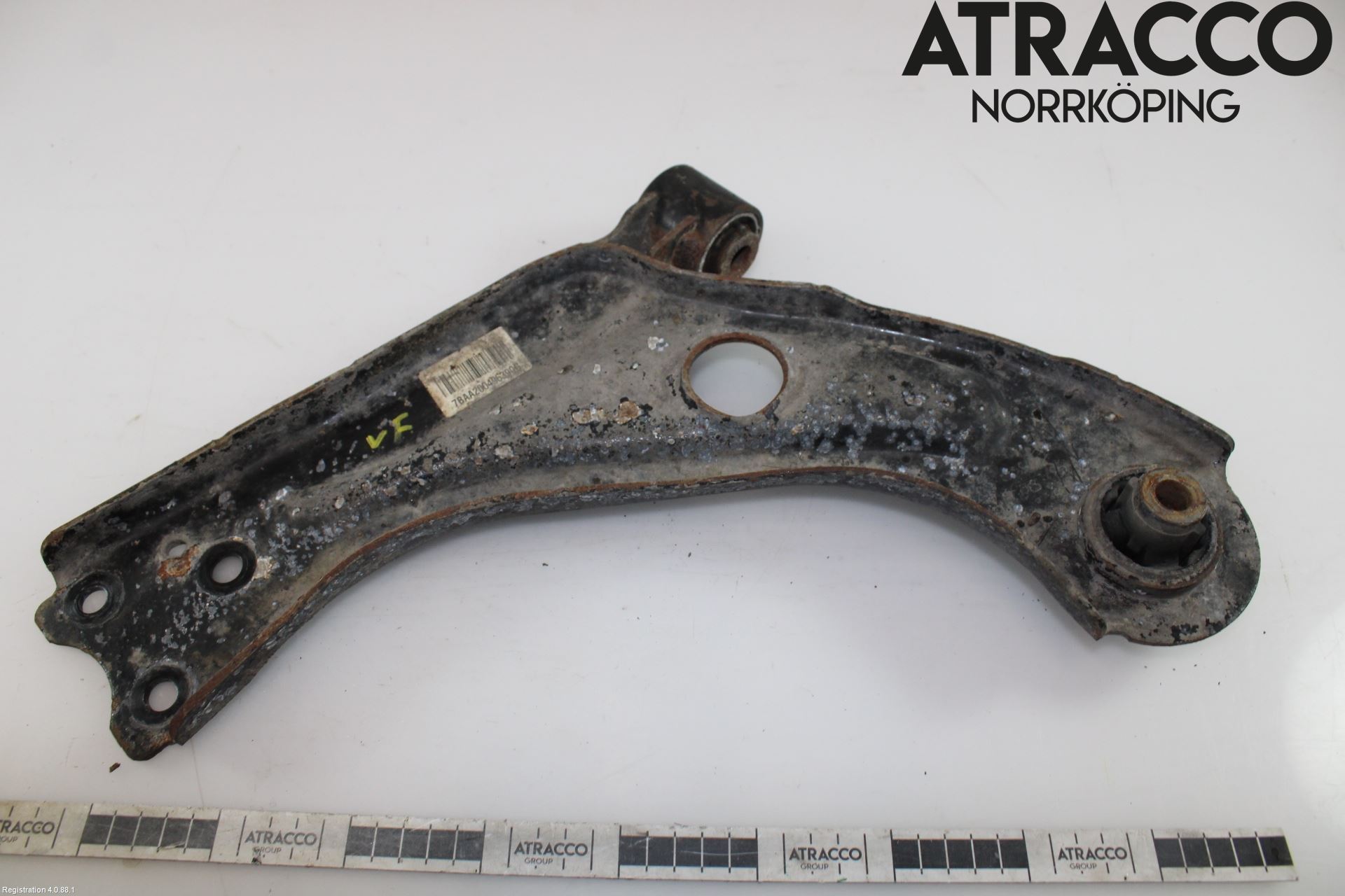 Citroen C4 GRAND PICASSO 14-18 Bærearm Foran Venstre Nedre