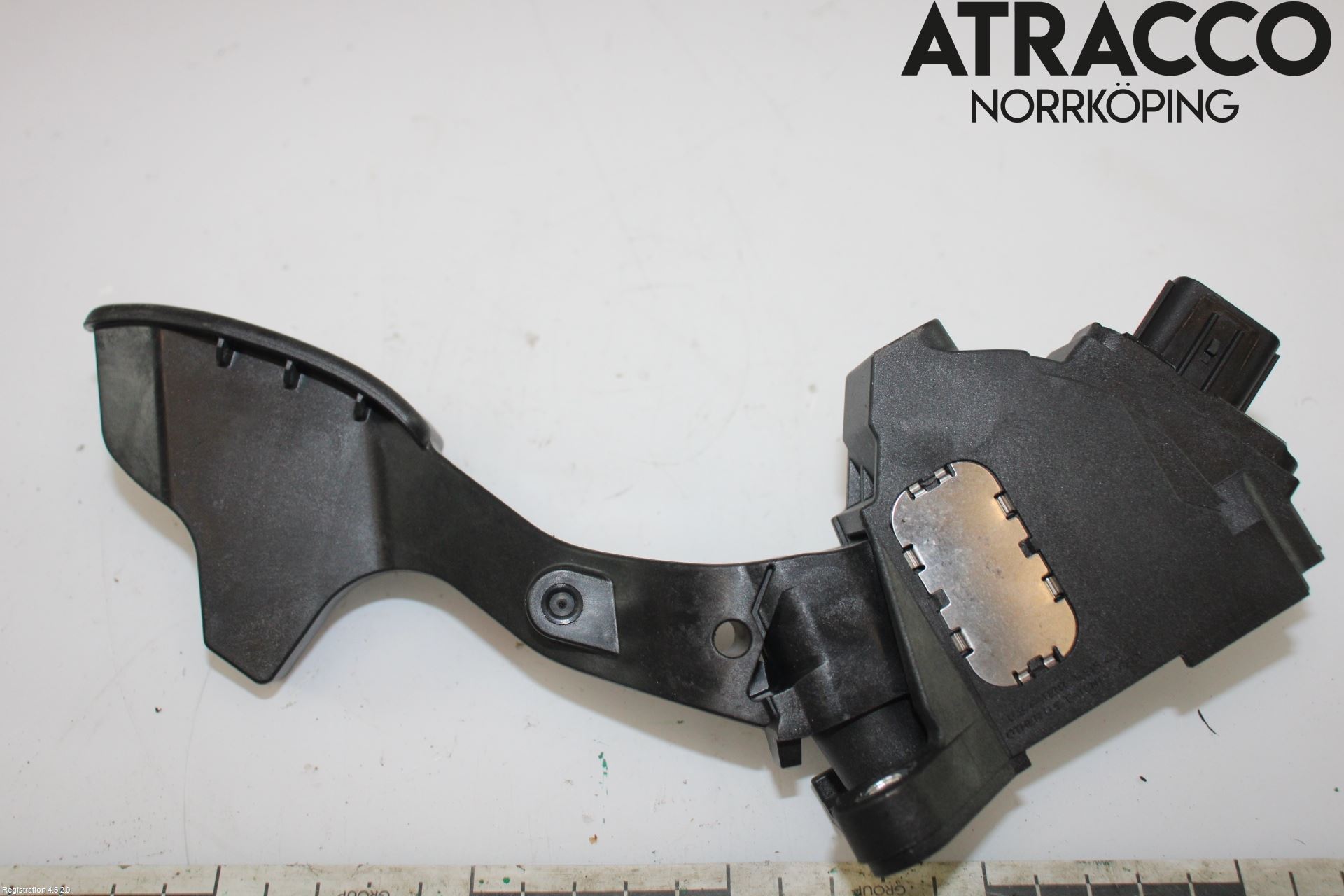 Toyota YARIS XP130 15-20 Gasspedal