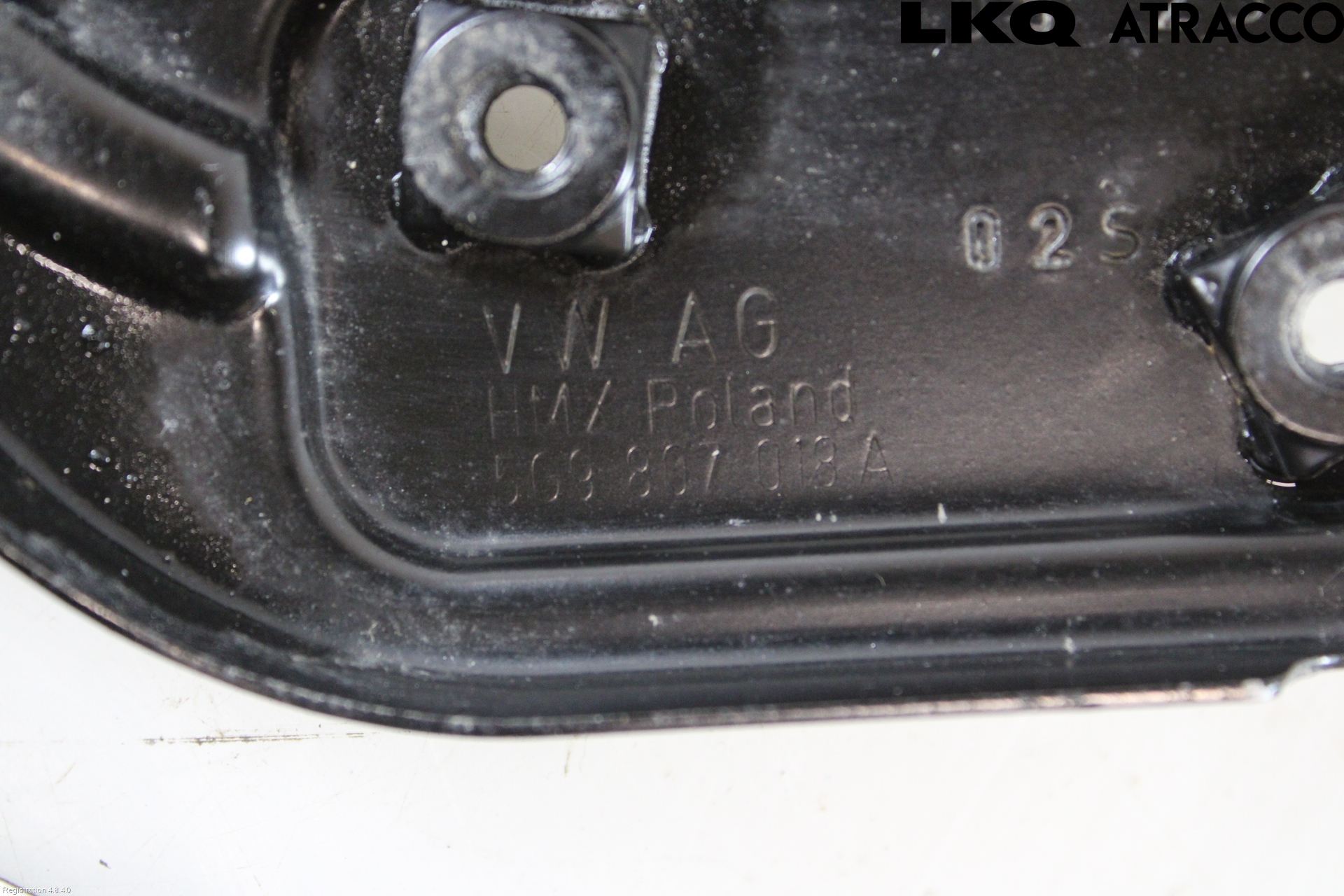 Volkswagen VW GOLF / E-GOLF VIII 20- Støtfangerfeste Bak Høyre