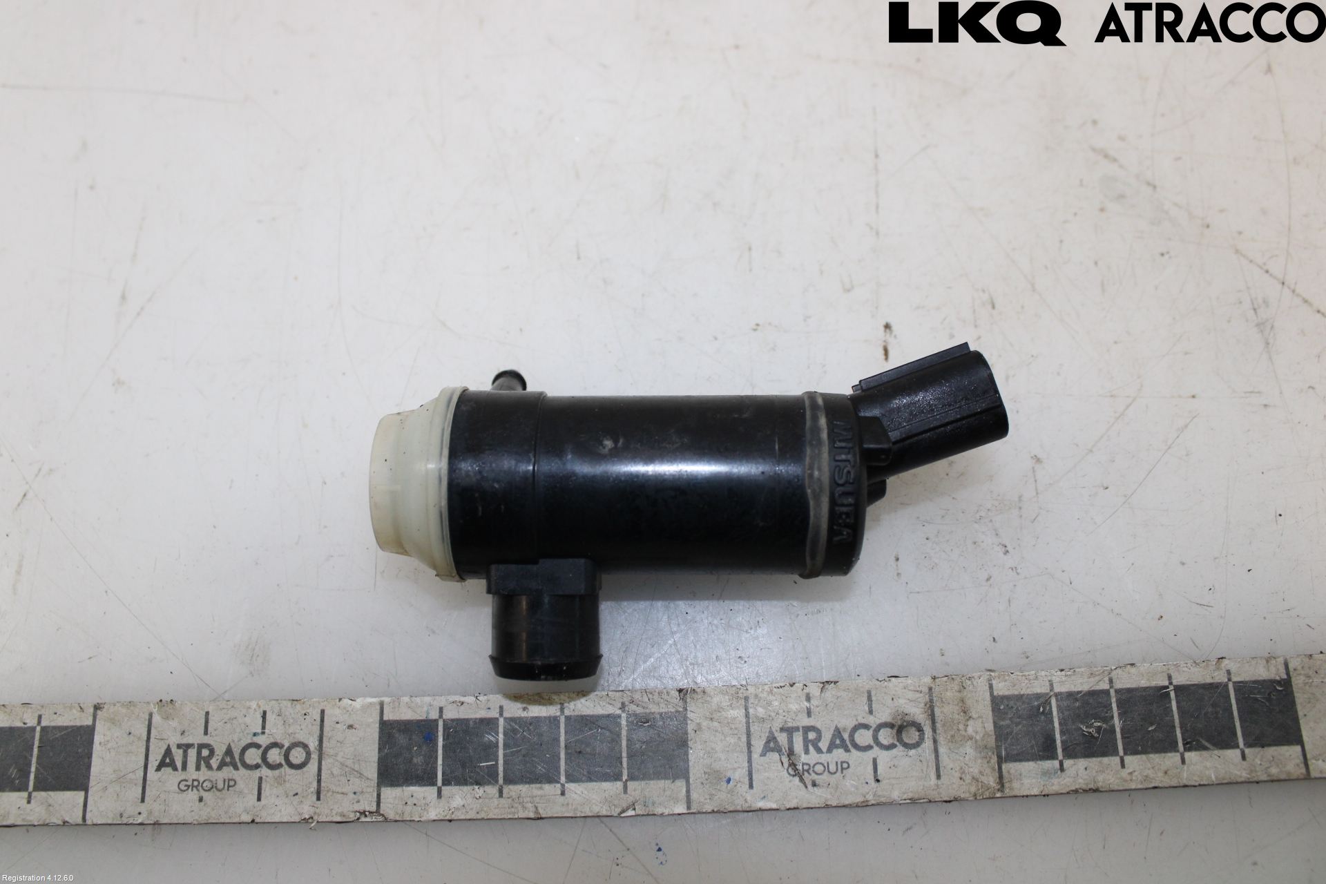 Subaru LEGACY 10-14 Spylerpumpe Frontrute