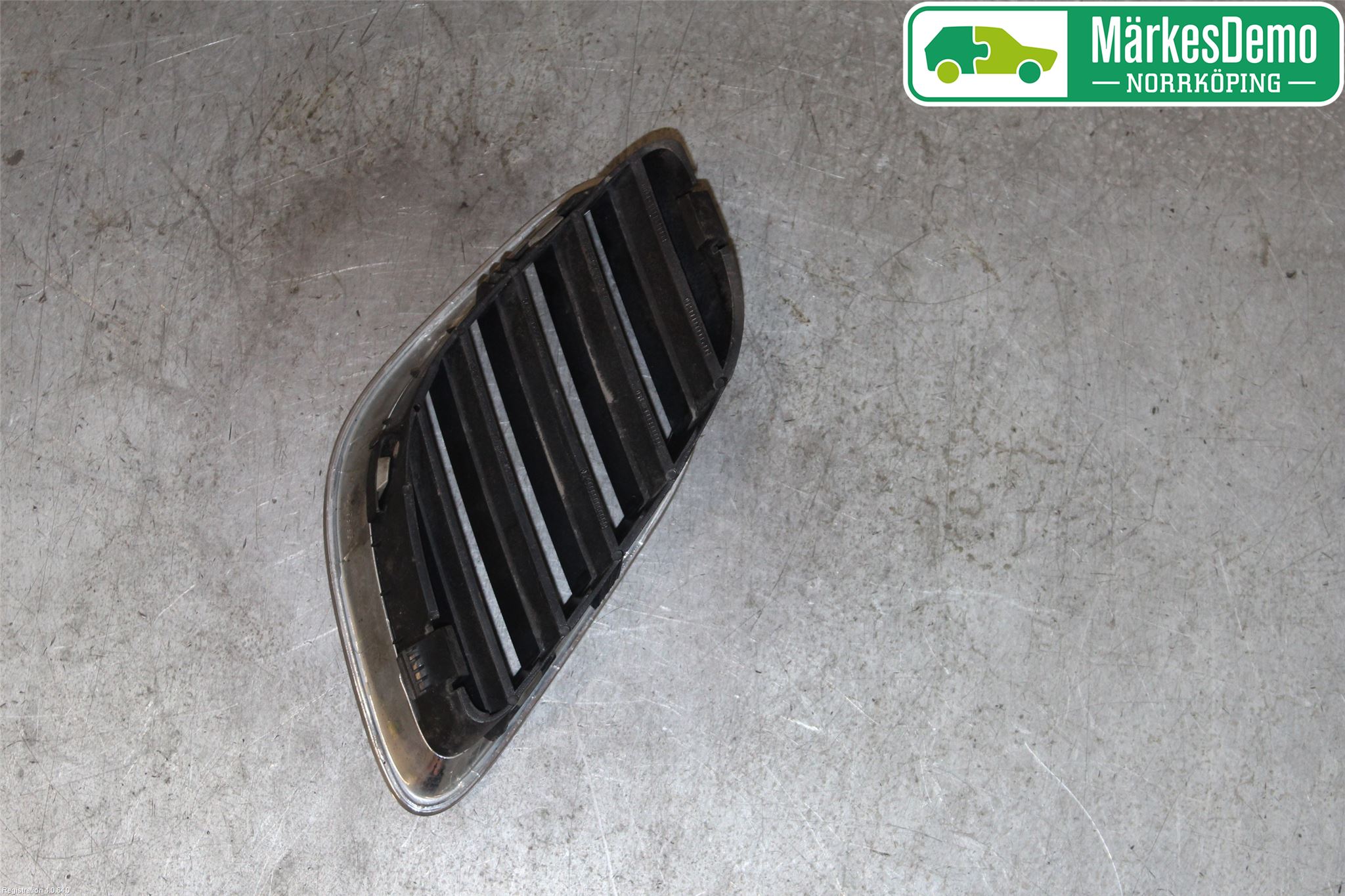 Saab 9-5 -05 Grilldel Venstre