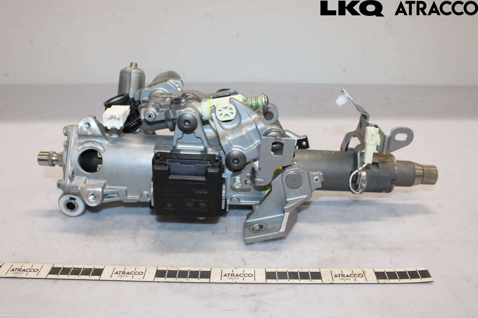 Lexus NX 340h/450h+ 21- Rattakselaggregat Justerbart