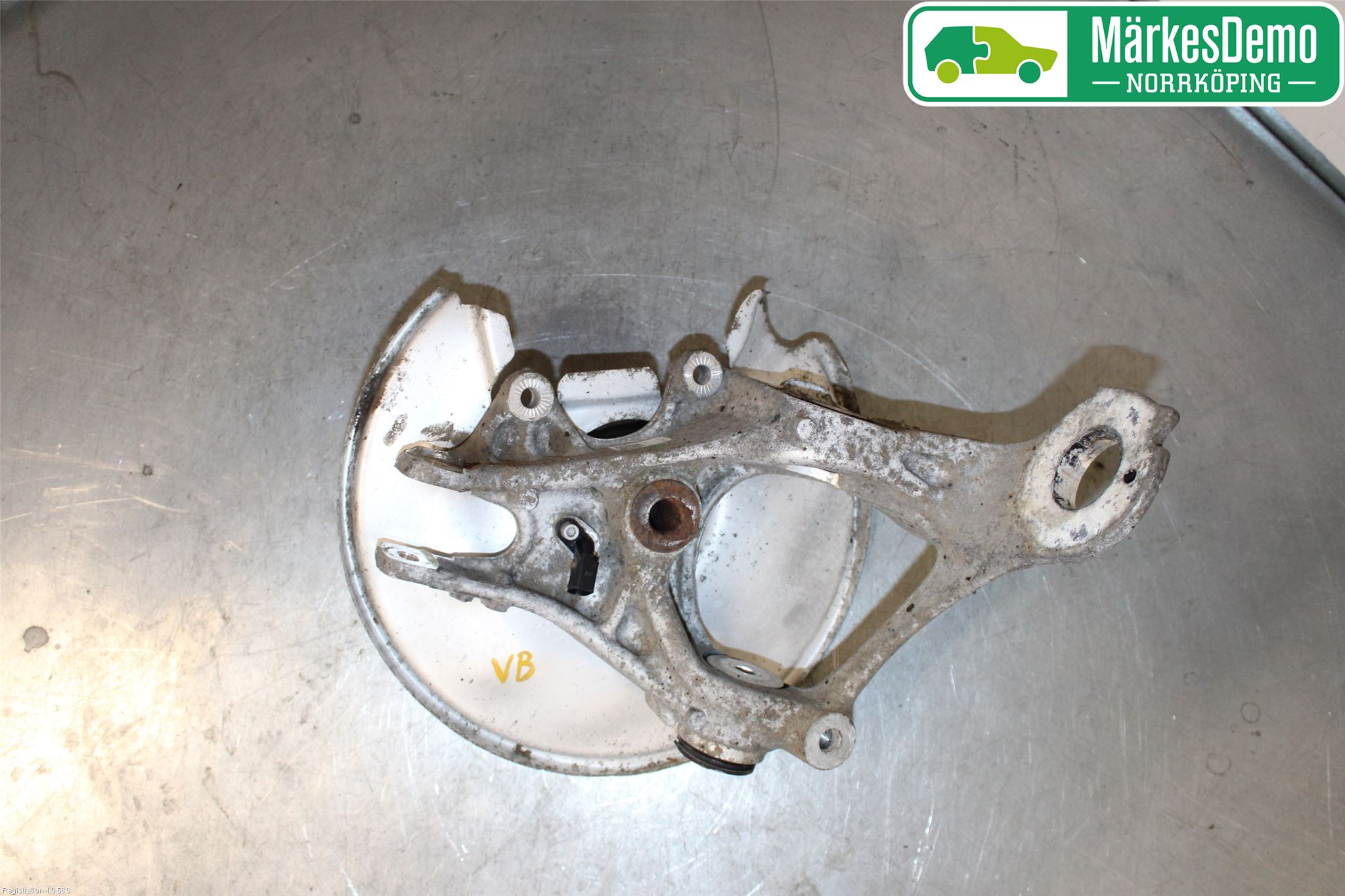 Audi A6/S6 4G 11-18 Spindel Vb