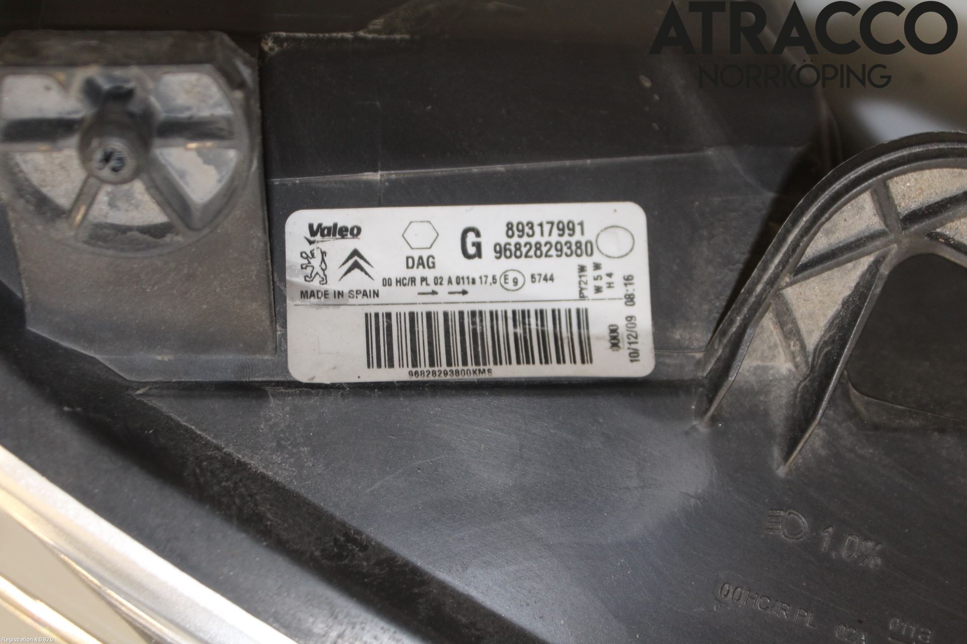 Peugeot PARTNER 08-15 Frontlykt Venstre