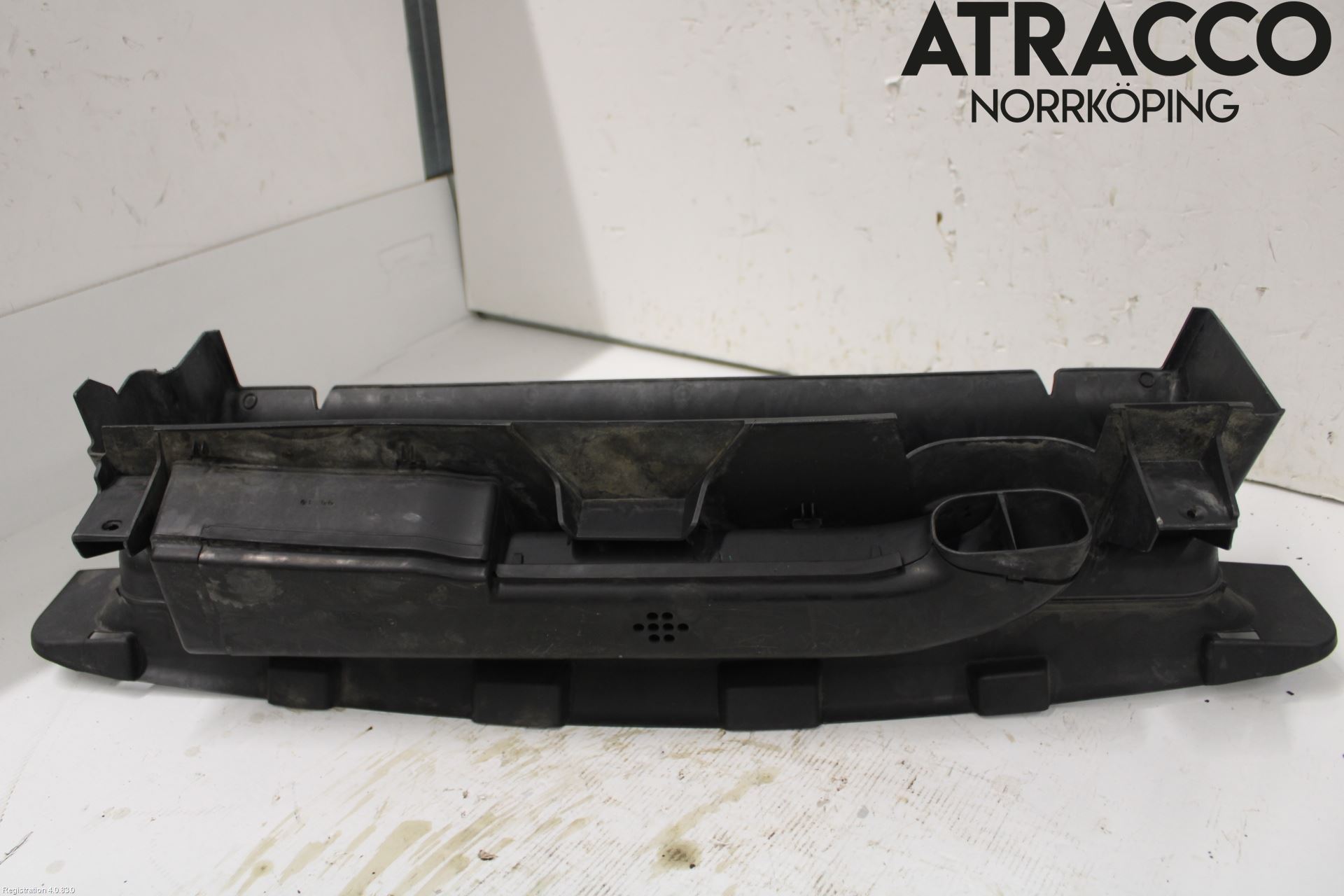 Volvo C30 10-13 Luftstyring Front