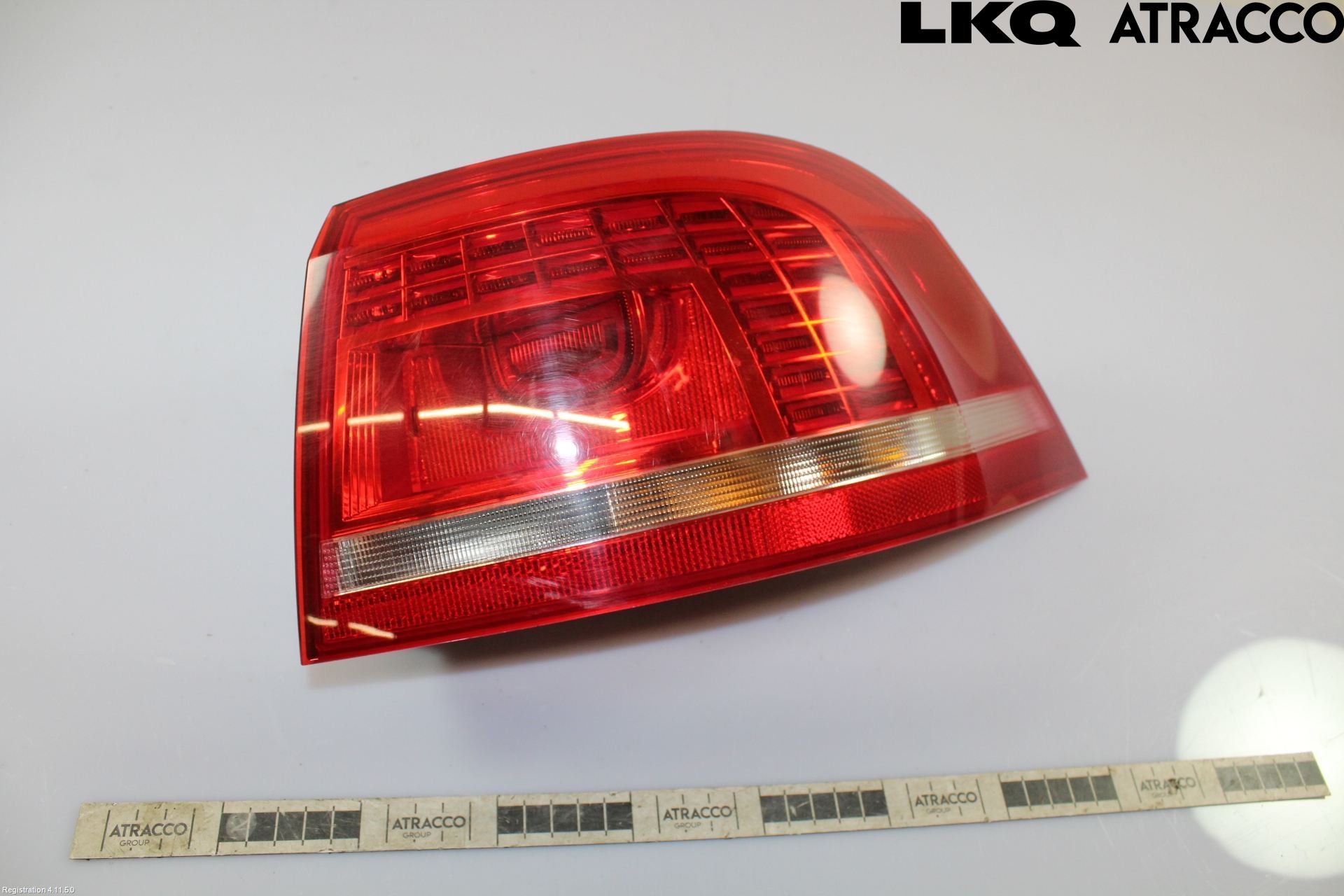 Volkswagen VW PASSAT 11-14 Baklykt Høyre
