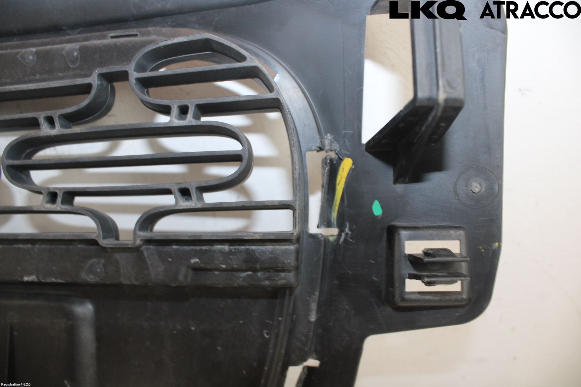 Citroen COTROEN C3 17-24 Støtfanger Grill-Utfylling