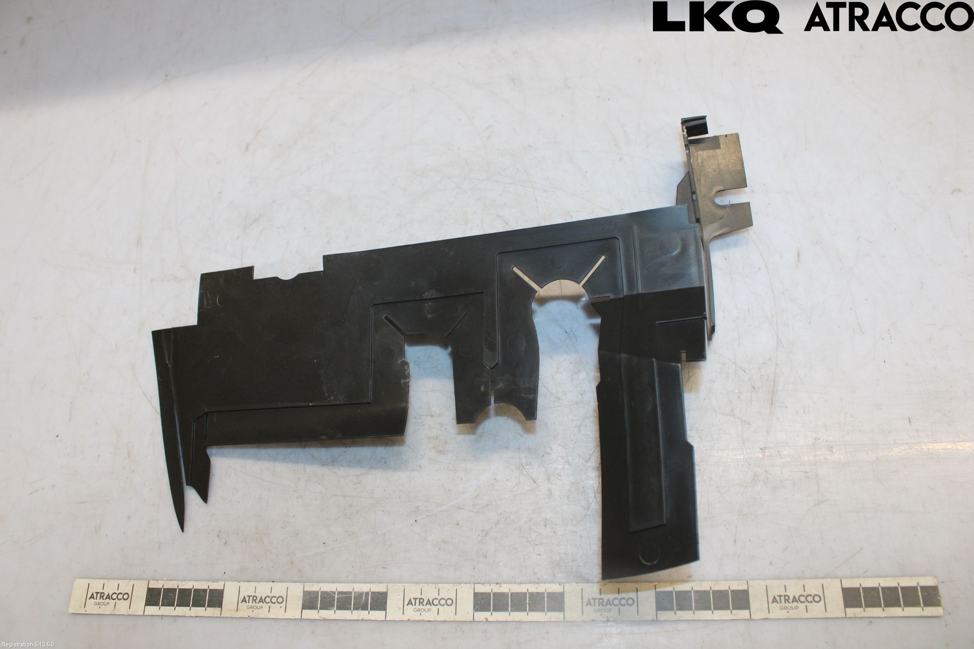 Skoda OCTAVIA (1Z) 05-13 Luftstyring Front