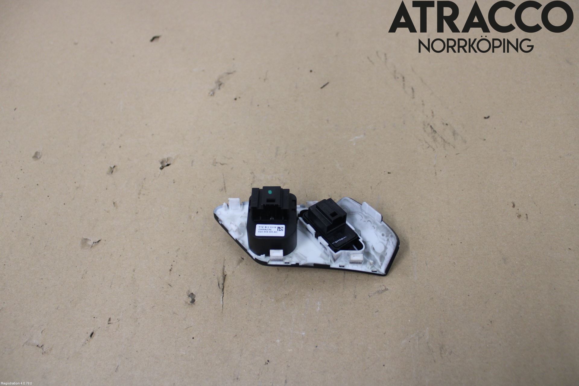 Volkswagen VW GOLF / E-GOLF VII 13-20 Bryter Speil