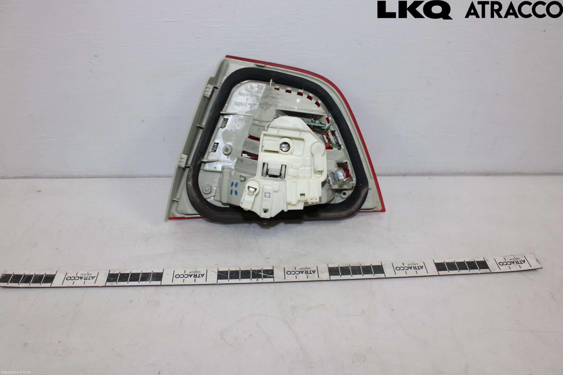 BMW 3 E90/91 SED/TOU 05-12 Baklykt Venstre  På Luke(Indre