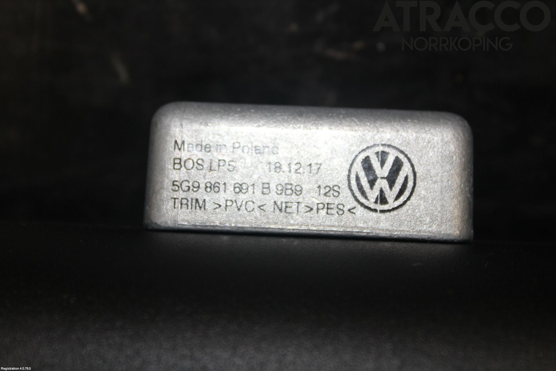 Volkswagen VW GOLF / E-GOLF VII 13-20 Innr Lastenett