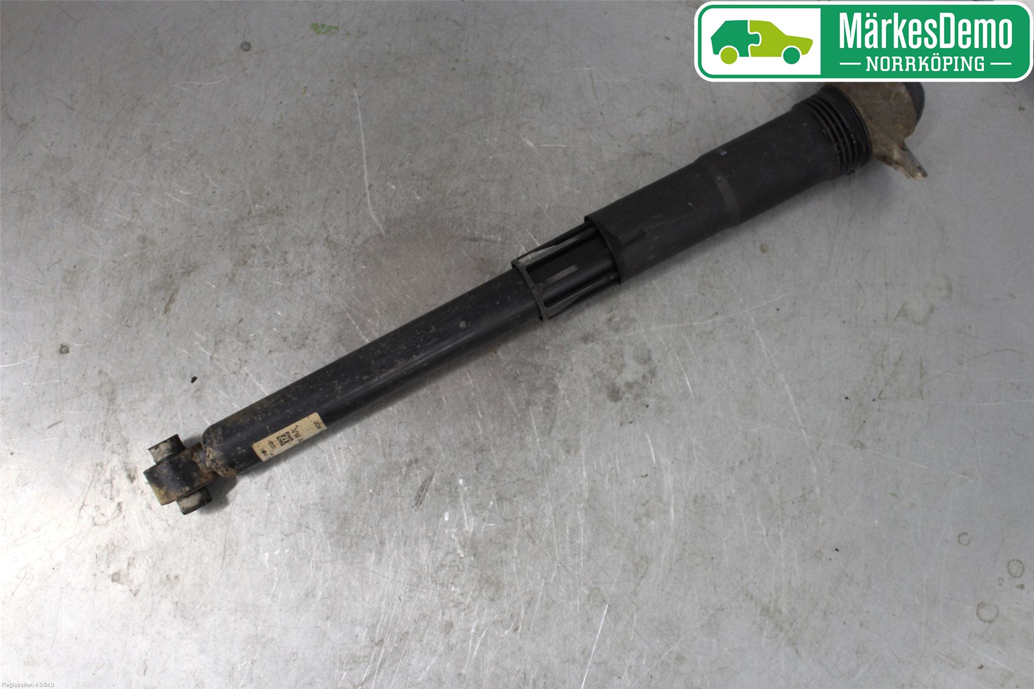 Volkswagen VW PASSAT 15-19 Støtdemper Bak
