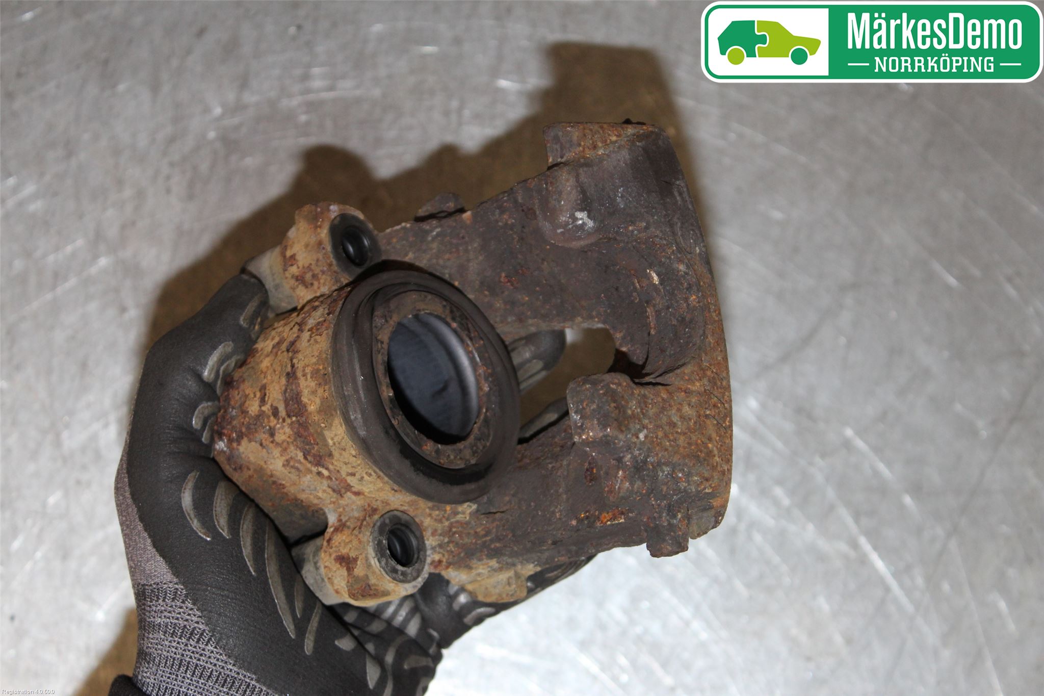 Skoda FABIA 07-14 Bremsecaliper Foran Høyre