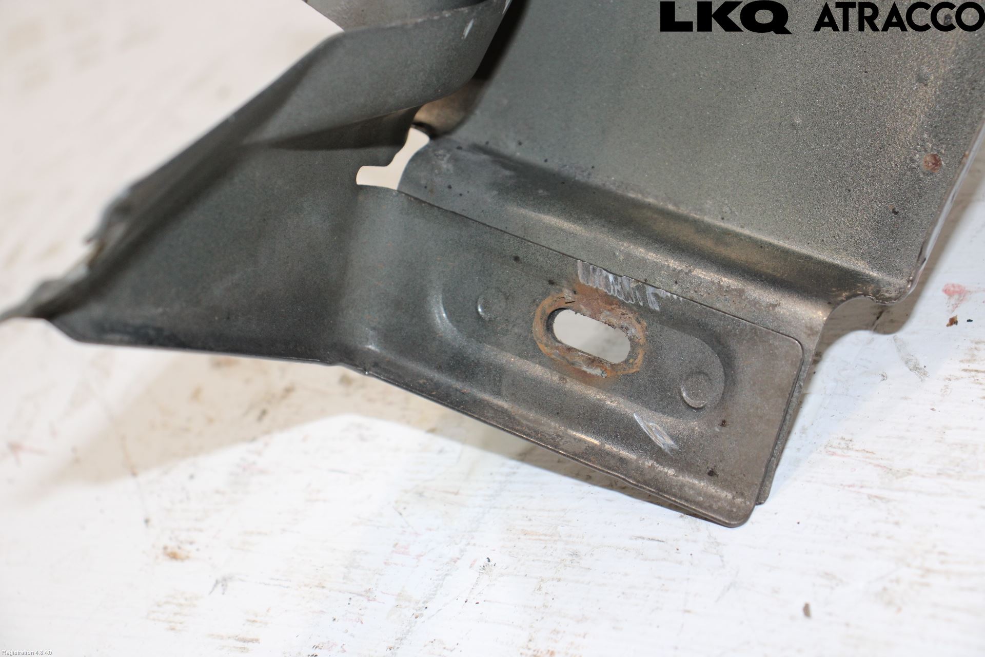 Saab 9-5 -05 Skjerm Foran Venstre