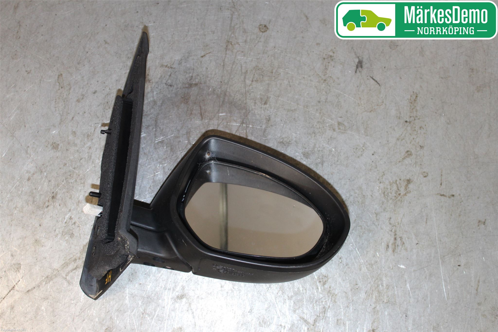 Mazda 2 (DE) 08-15 Speil H M-El Justering