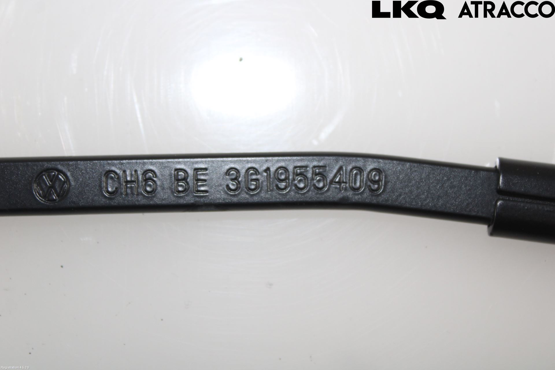 Volkswagen VW PASSAT 20-24 Viskerarm-Armer Frontrute