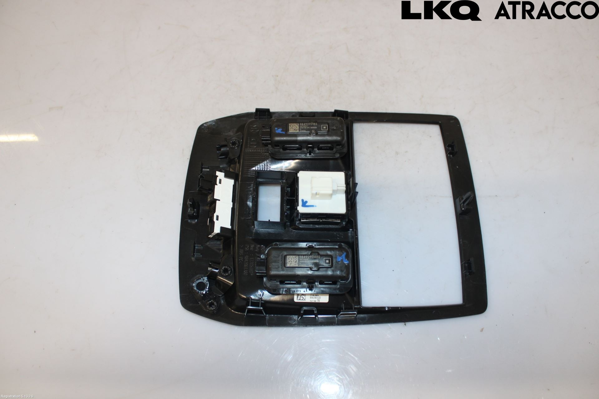Opel GRANDLAND X 18- Innvendig Takbrakett