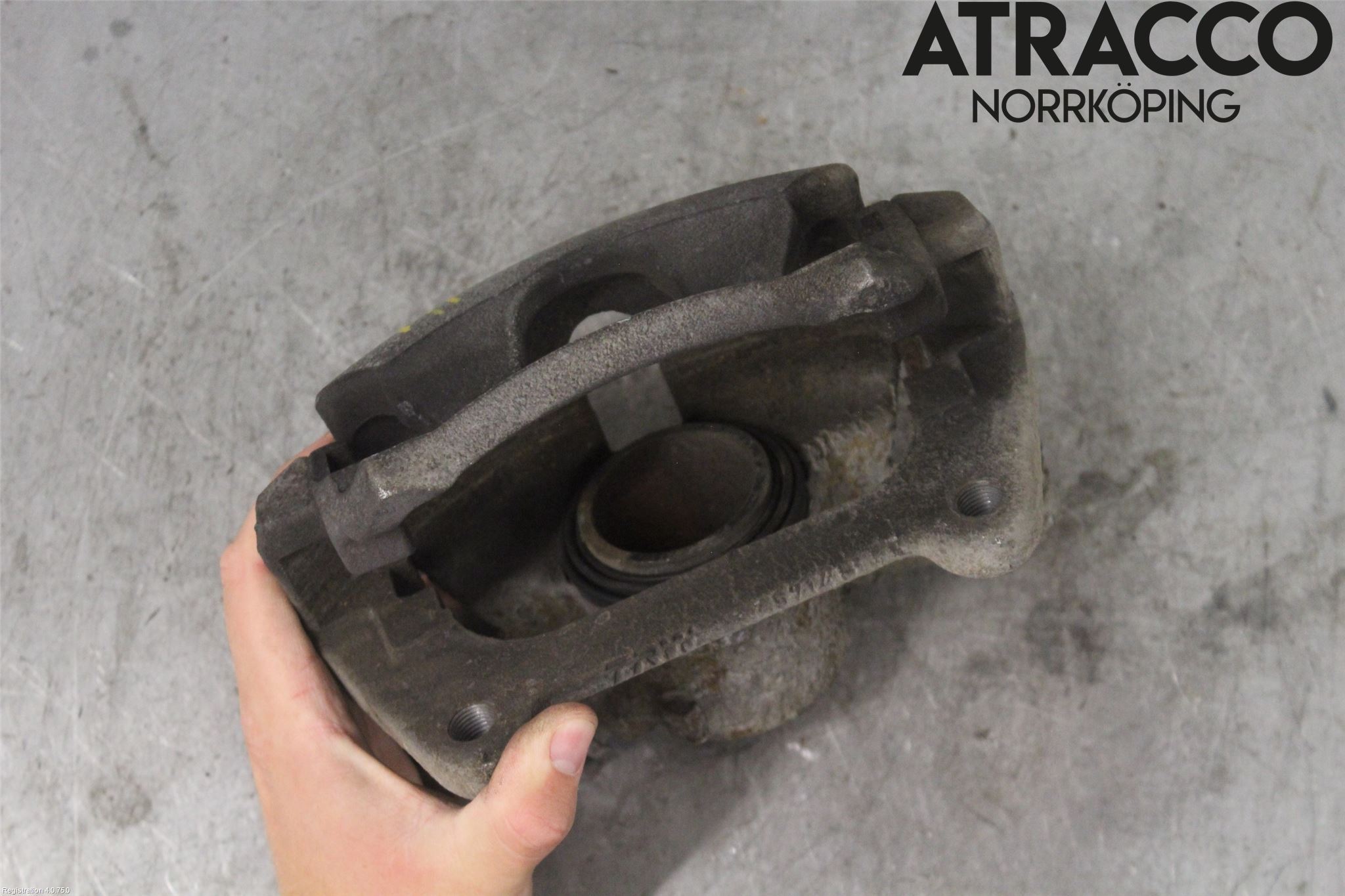 Volkswagen VW PASSAT 15-19 Bremsecaliper Foran Høyre