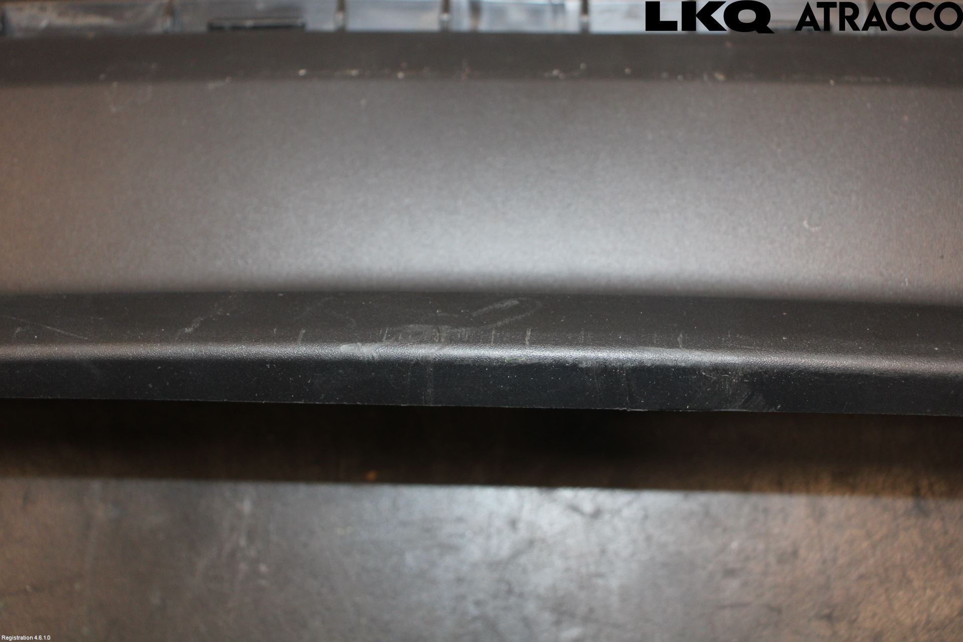 Jaguar XF (X260) 16-24 Spoiler Bak