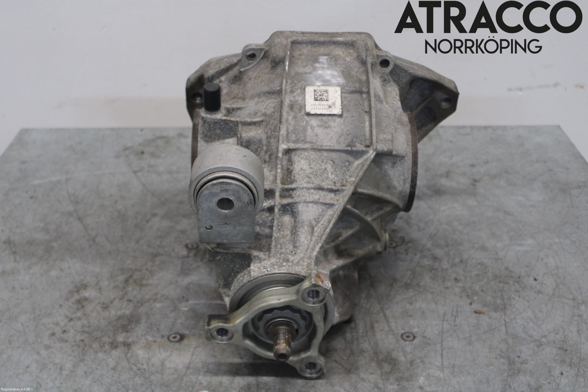 Mercedes-Benz MB E-KLASS (W213) 16-23 Bakaksel Kardang Bak -Diff
