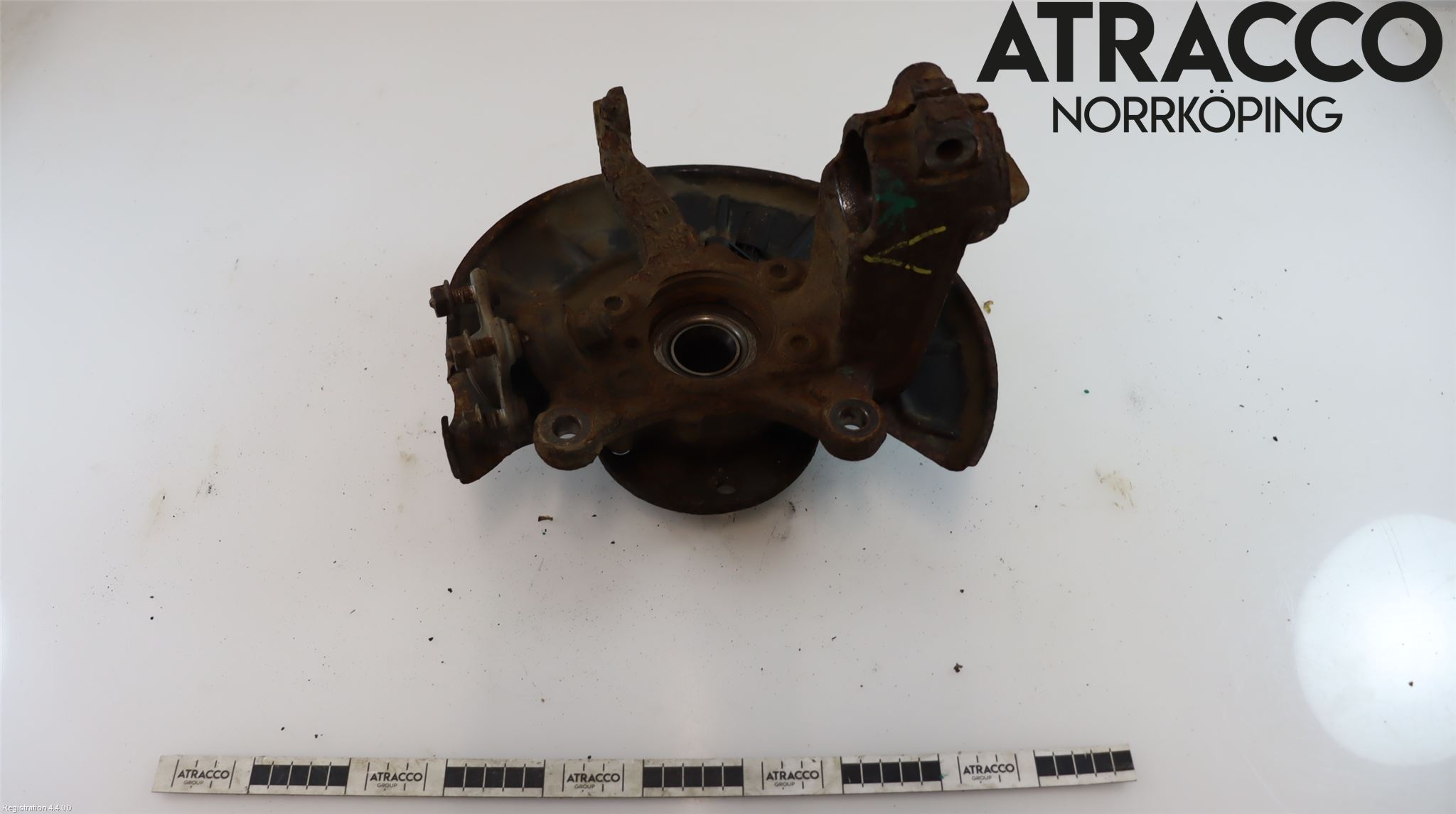 Volkswagen VW CADDY 16-20 Spindel Vf